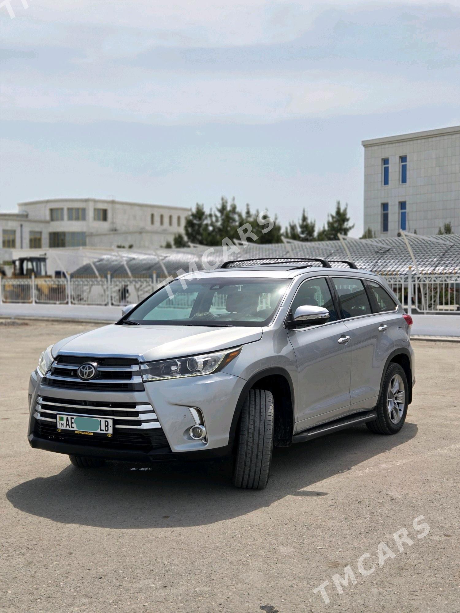 Toyota Highlander 2017 - 430 000 TMT - Туркменабат - img 3