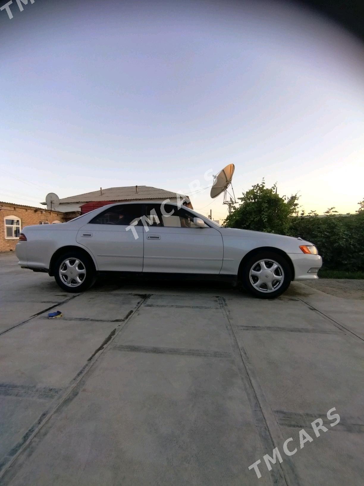 Toyota Mark II 1994 - 55 000 TMT - Мары - img 7