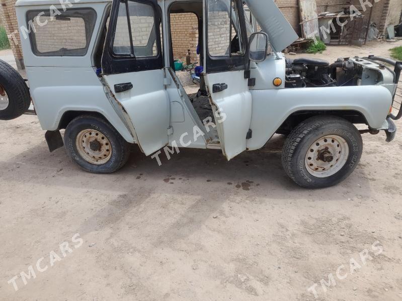 UAZ 469 2002 - 30 000 TMT - Чарджоу - img 4