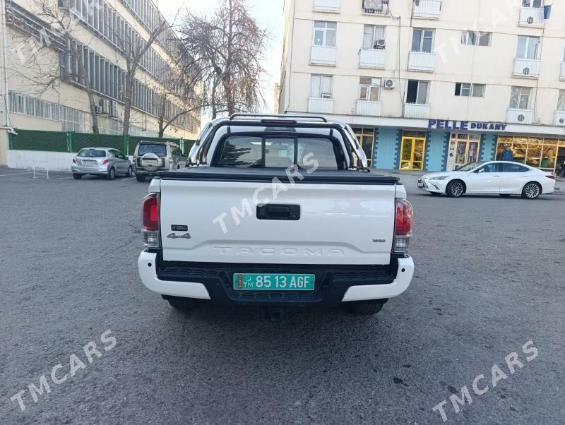 Toyota Tacoma 2017 - 450 000 TMT - Aşgabat - img 4