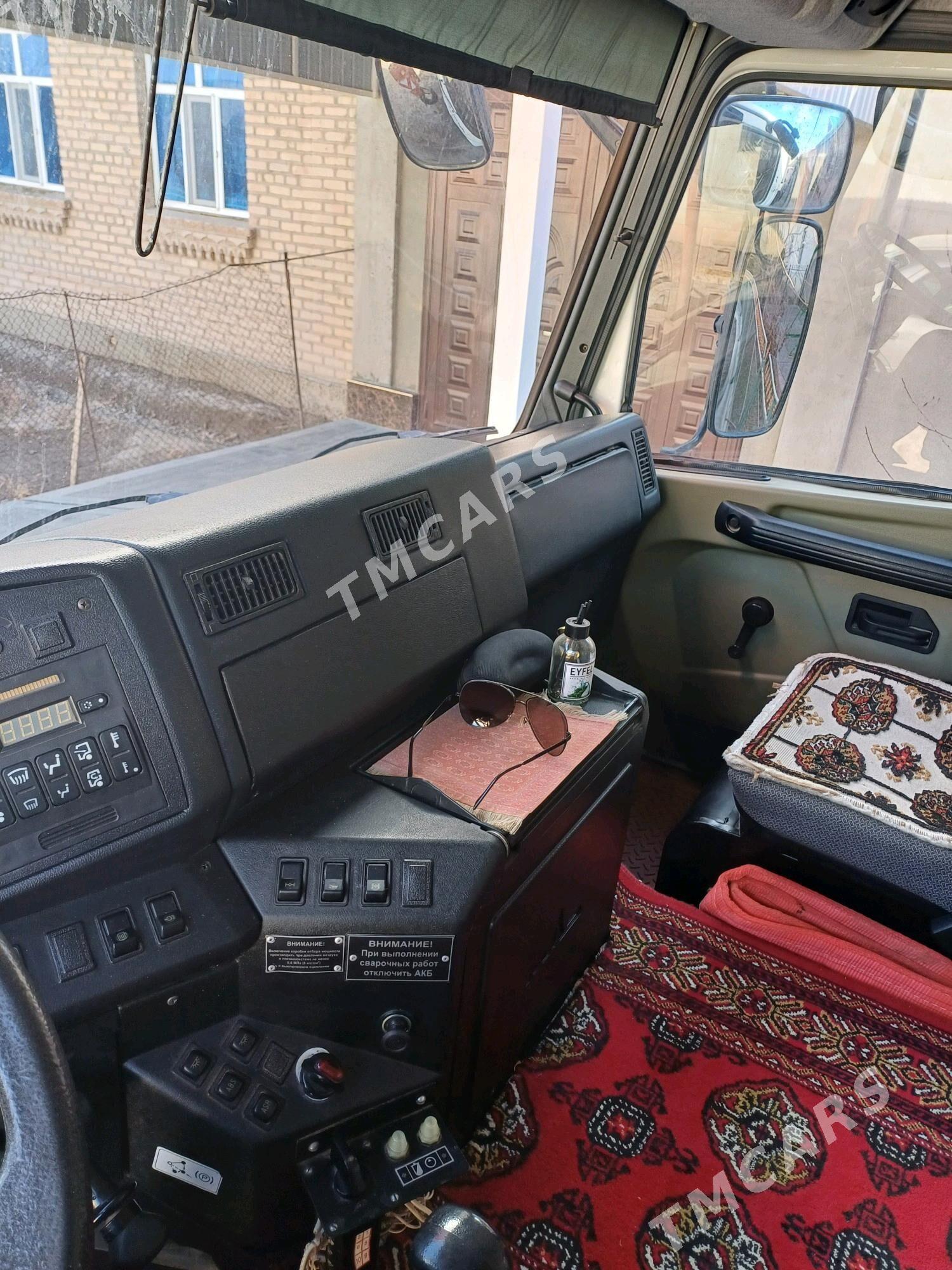 Maz Samosval 2014 - 1 000 000 TMT - Köneürgenç - img 4
