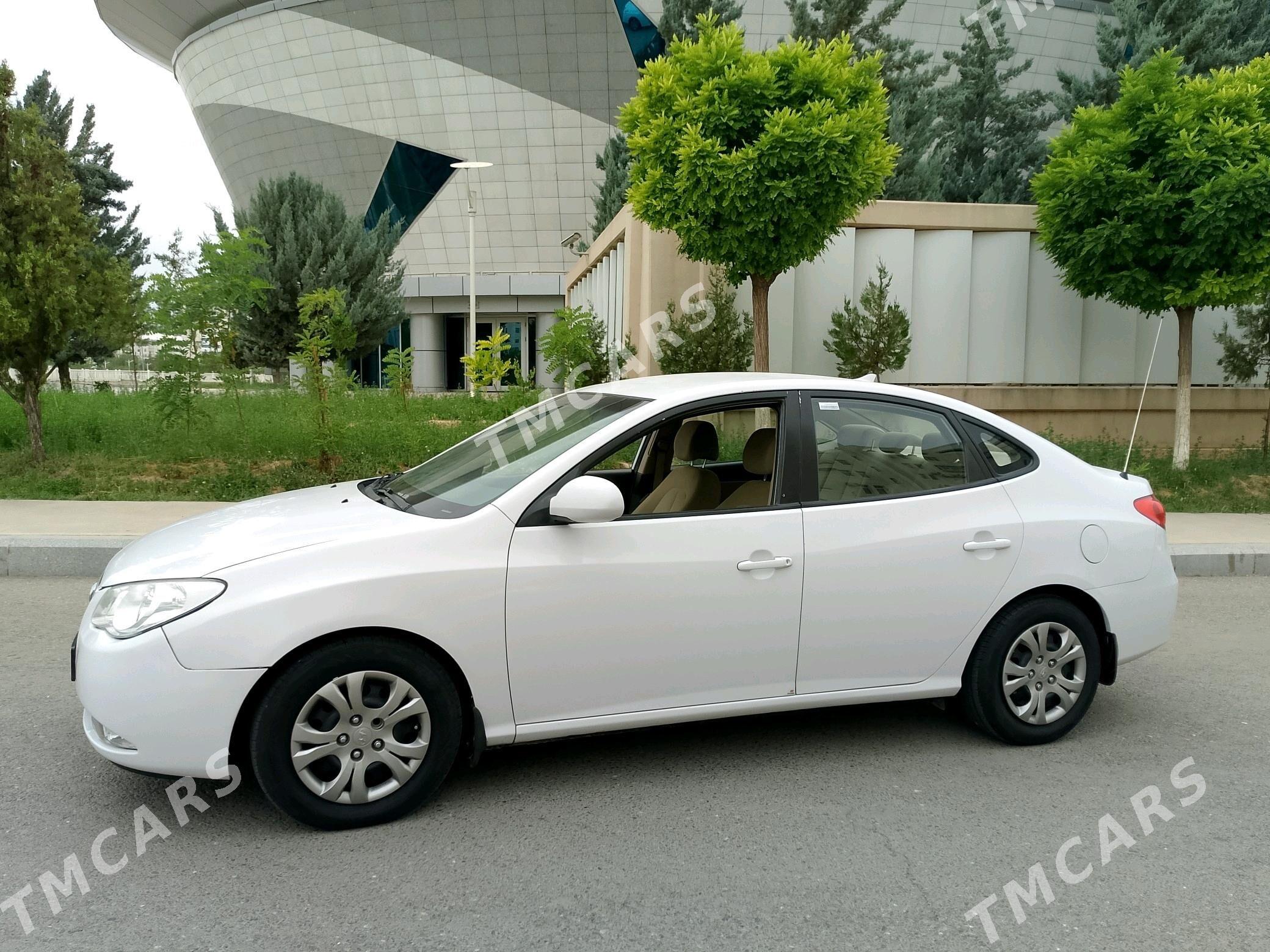 Hyundai Elantra 2010 - 133 000 TMT - Ашхабад - img 6