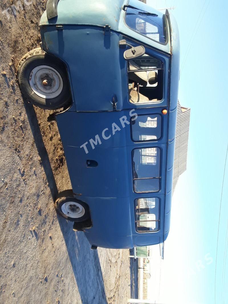 UAZ 469 2000 - 20 000 TMT - Балканабат - img 2
