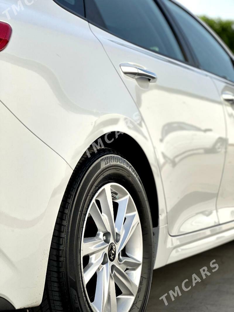Kia Optima 2019 - 210 000 TMT - Мары - img 7