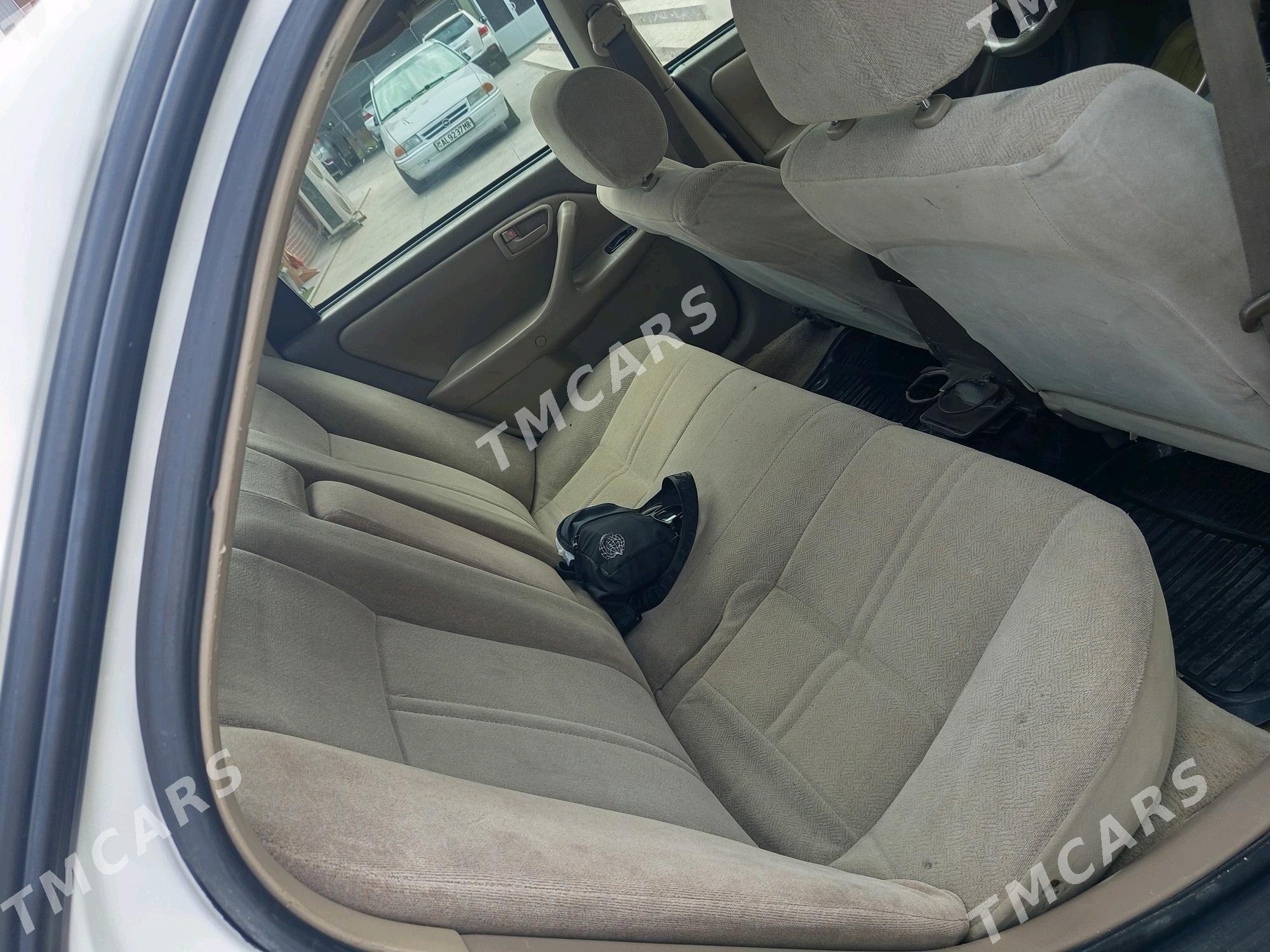 Toyota Camry 1998 - 116 000 TMT - Mary - img 4