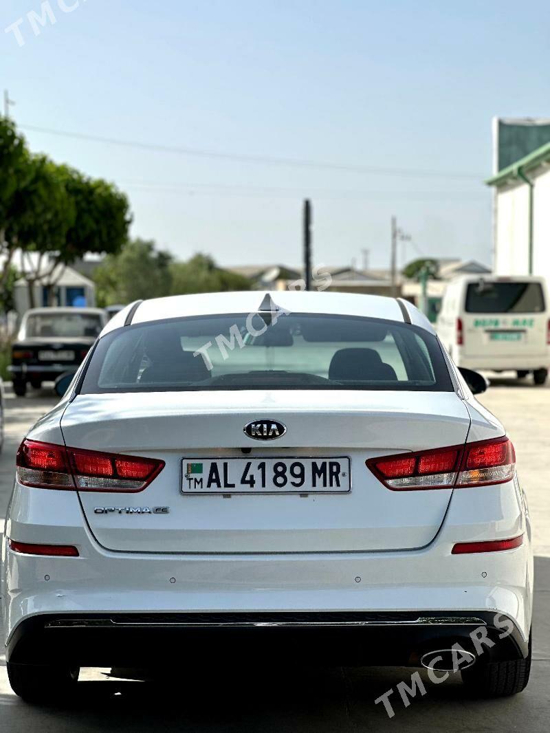 Kia Optima 2019 - 210 000 TMT - Мары - img 5