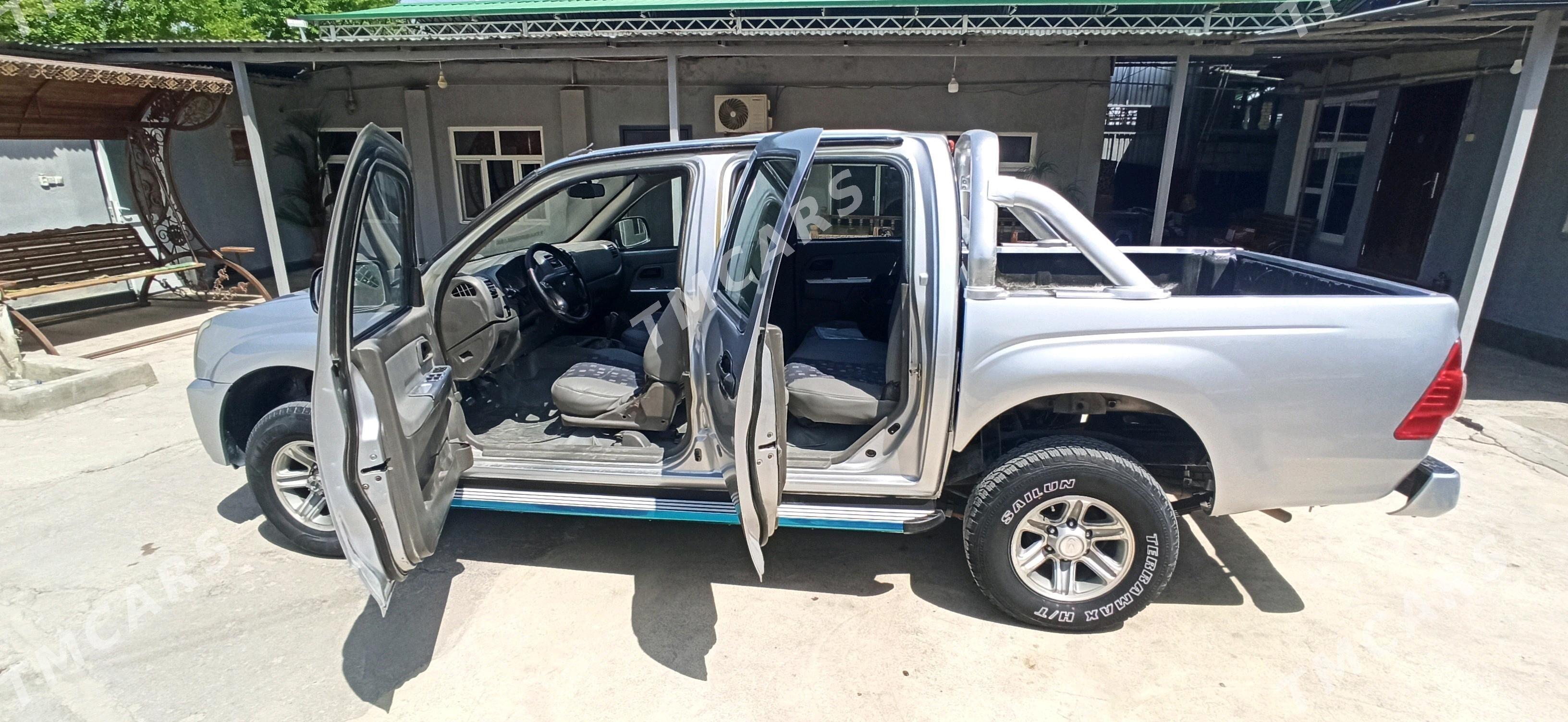 Toyota Hilux 2012 - 125 000 TMT - Бузмеин - img 5