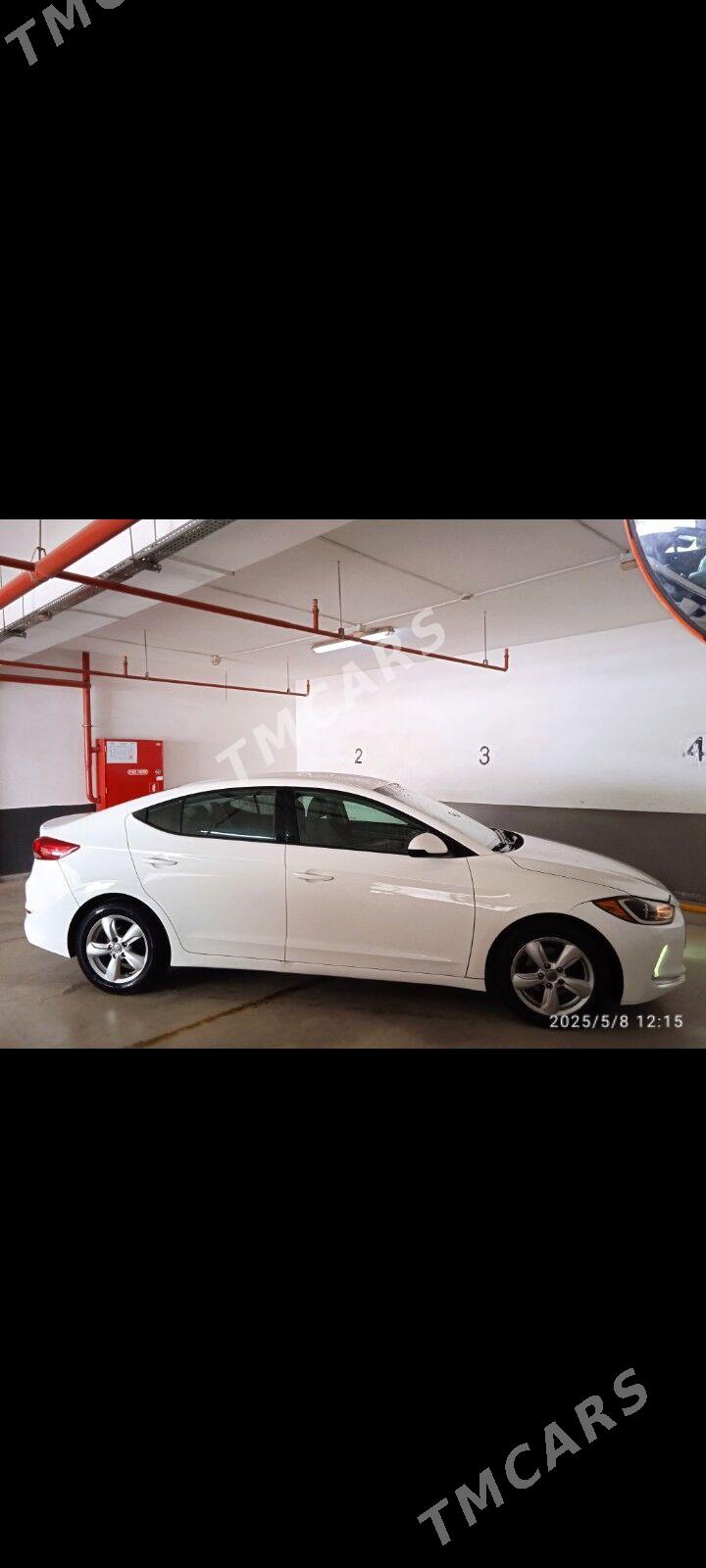 Hyundai Elantra 2017 - 168 000 TMT - Parahat 6 - img 6