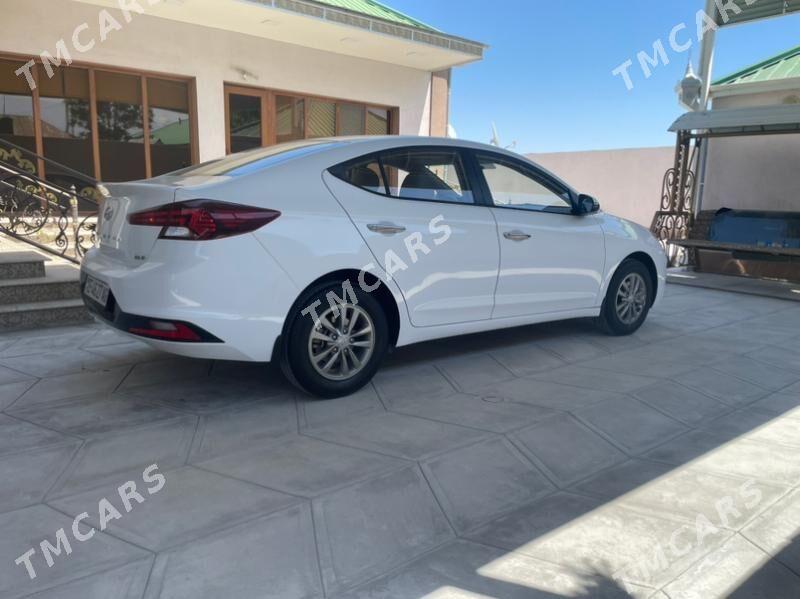 Hyundai Elantra 2019 - 205 000 TMT - Aşgabat - img 3