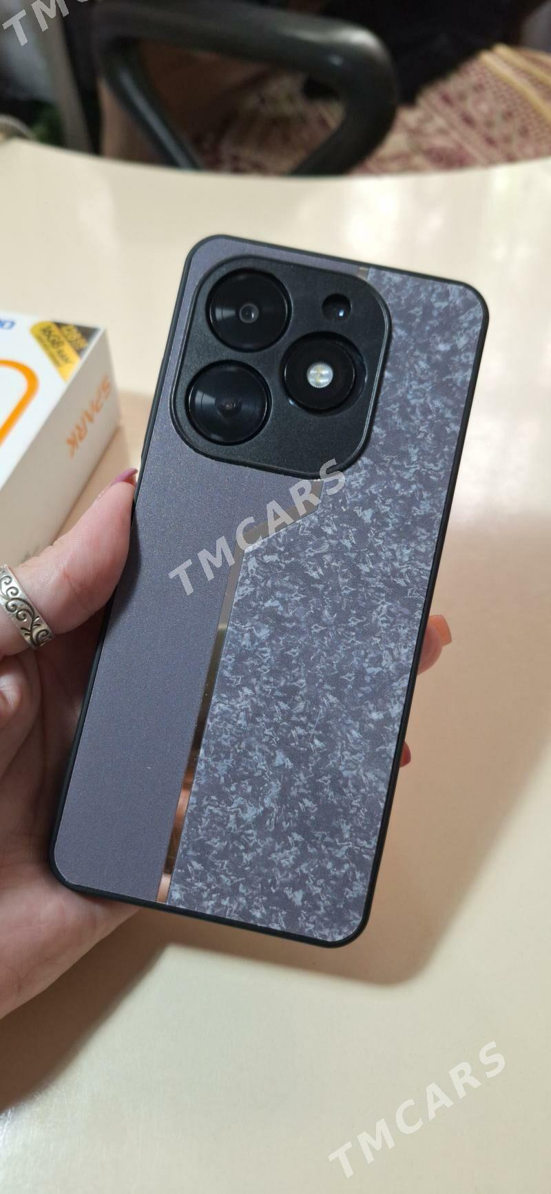 Tecno spark 20C - Мир 1 - img 4