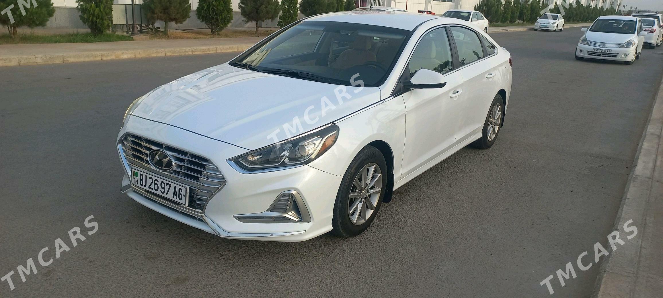 Hyundai Sonata 2018 - 200 000 TMT - Täze zaman - img 2
