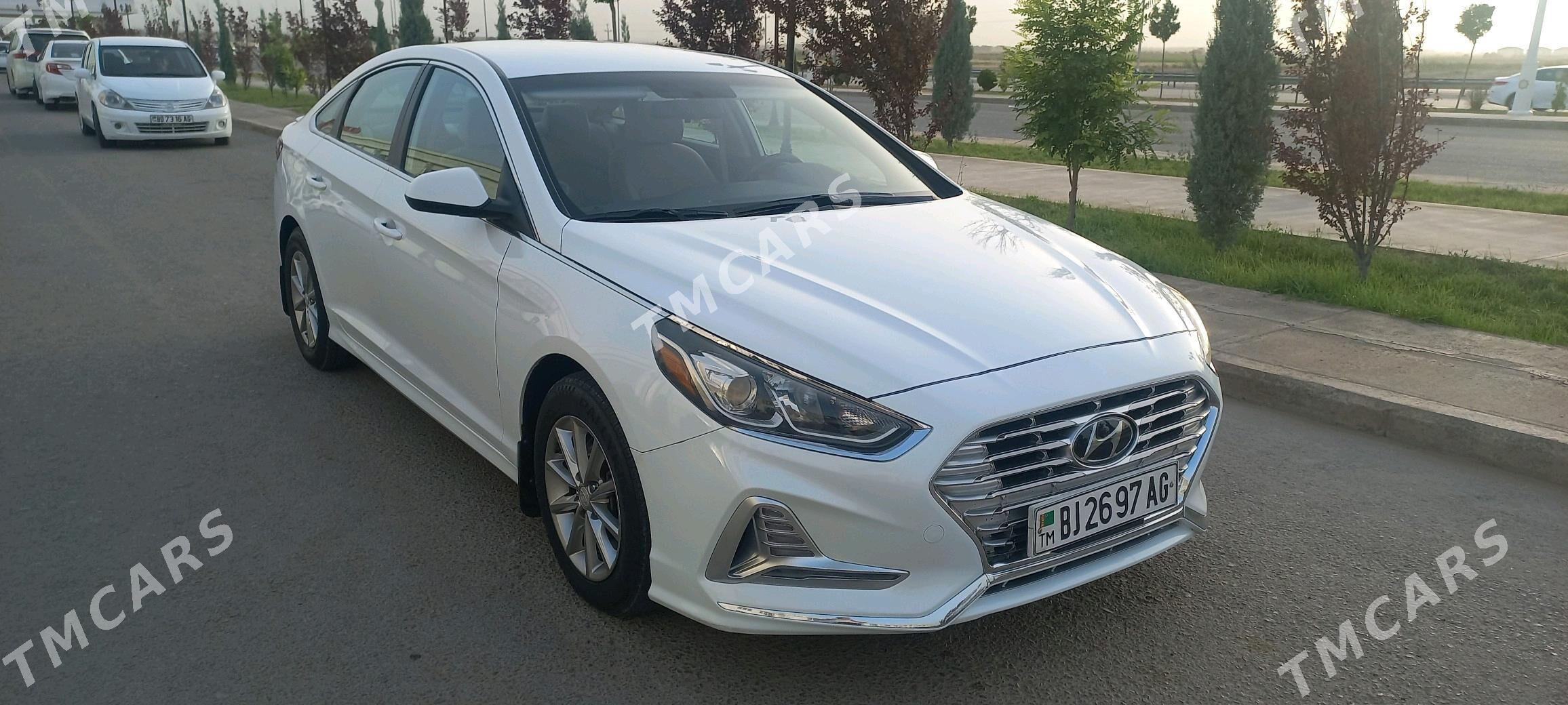 Hyundai Sonata 2018 - 200 000 TMT - Täze zaman - img 3