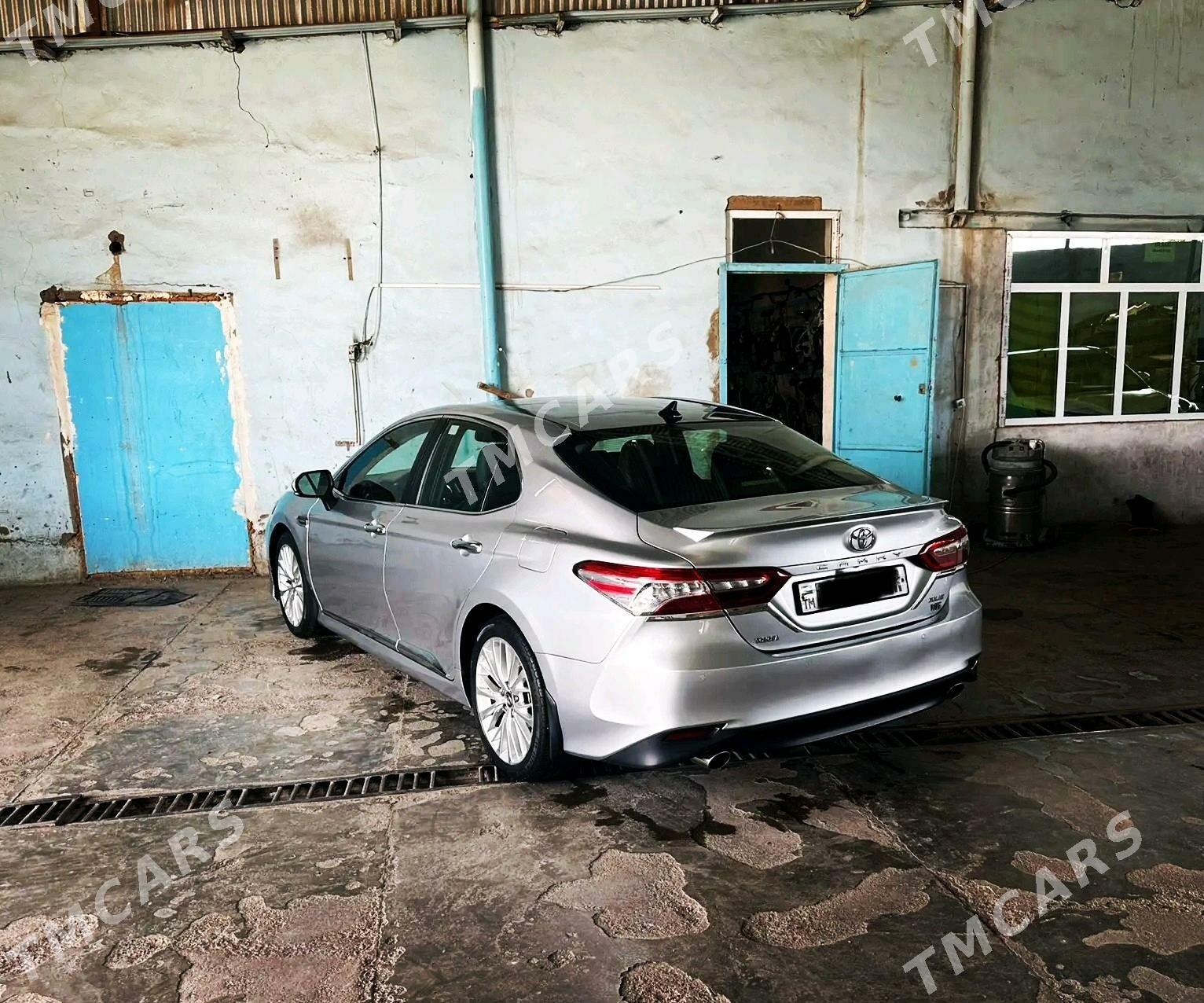 Toyota Camry 2018 - 260 000 TMT - Mary - img 3
