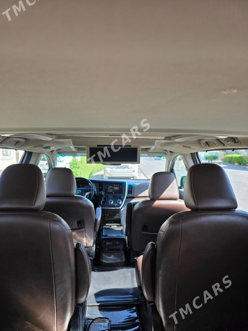 Toyota Sienna 2017 - 400 000 TMT - Aşgabat - img 3