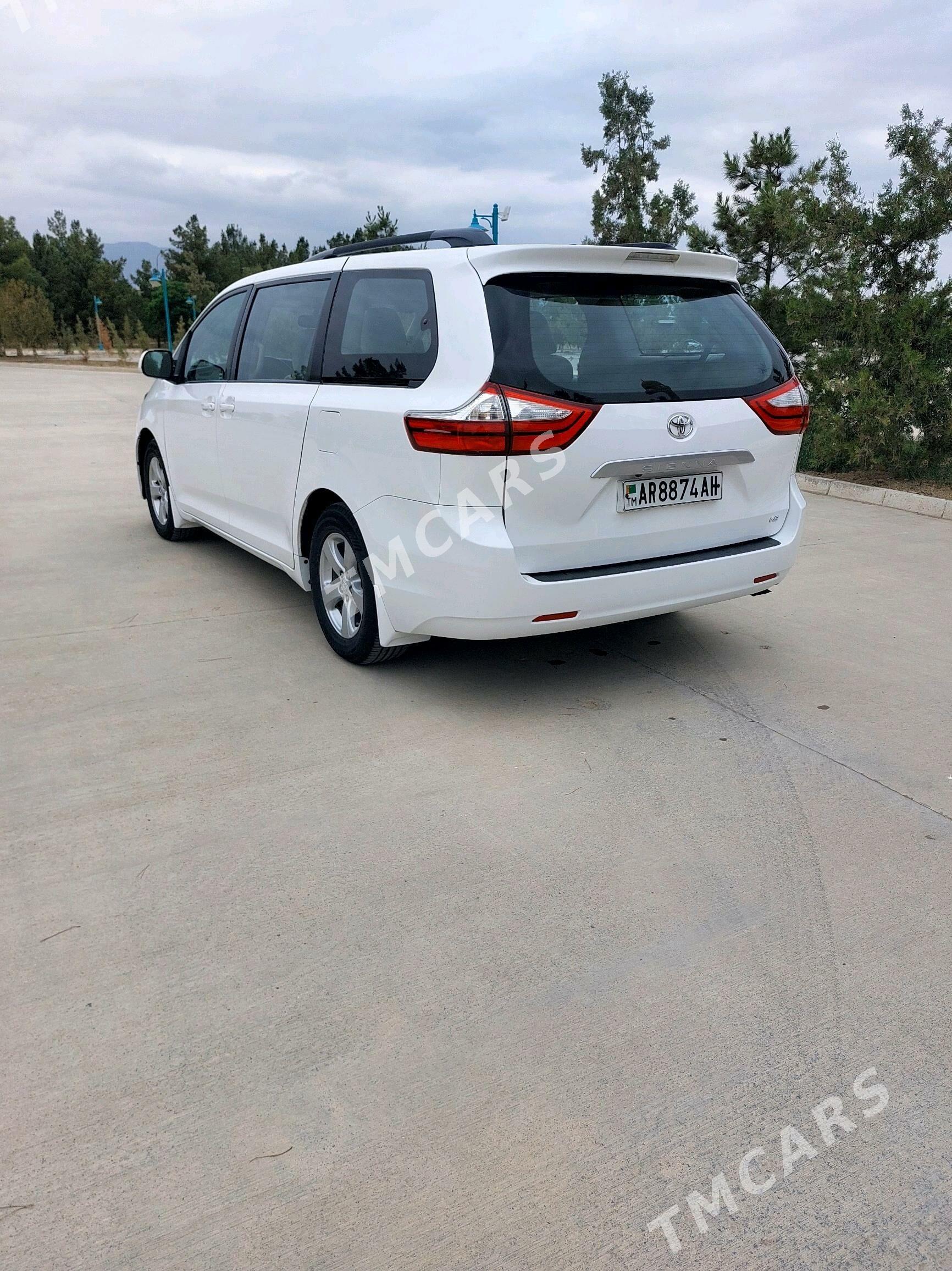 Toyota Sienna 2018 - 360 000 TMT - Gökdepe - img 4