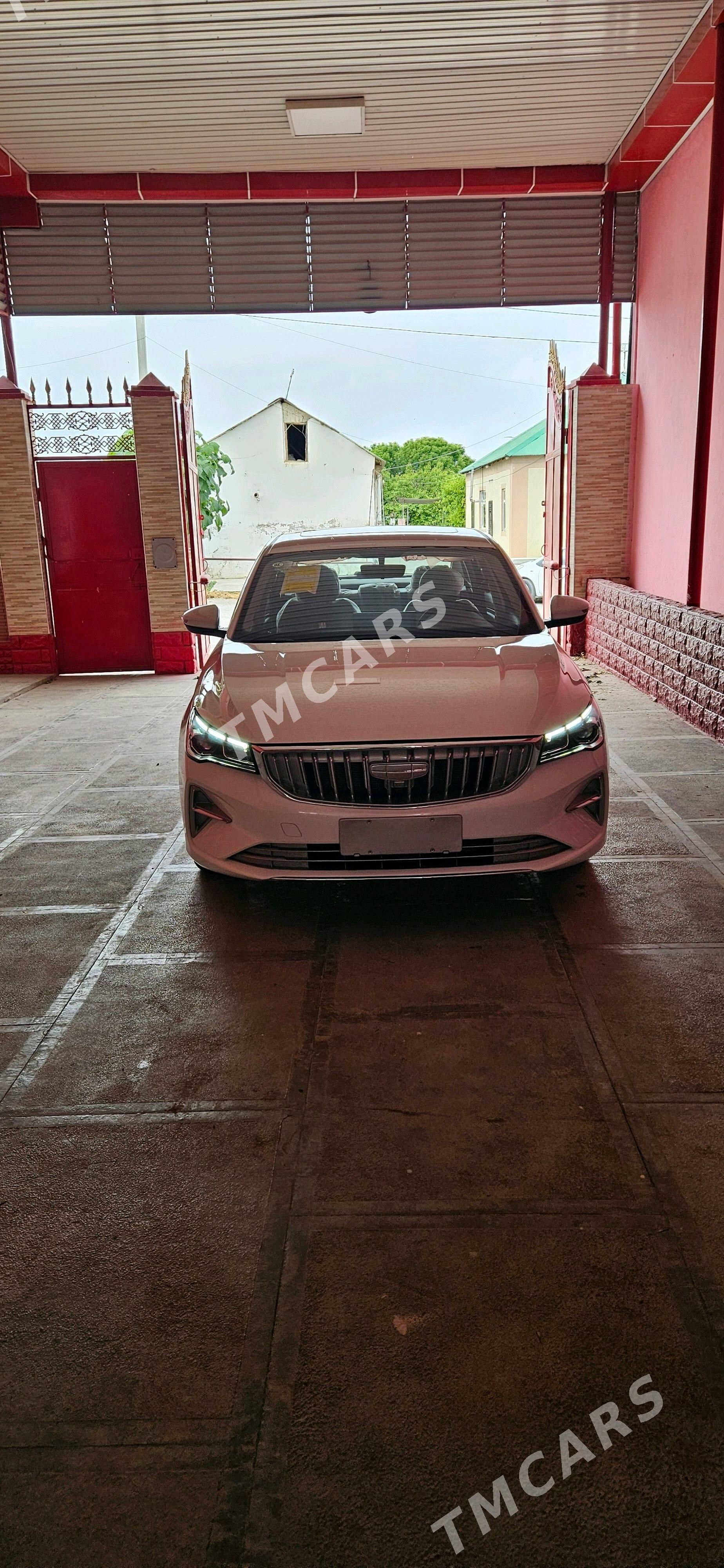 Geely Emgrand 2025 - 380 000 TMT - Багир - img 5