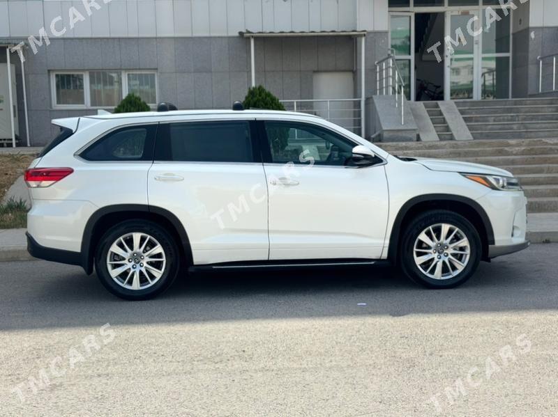 Toyota Highlander 2018 - 360 000 TMT - Aşgabat - img 5
