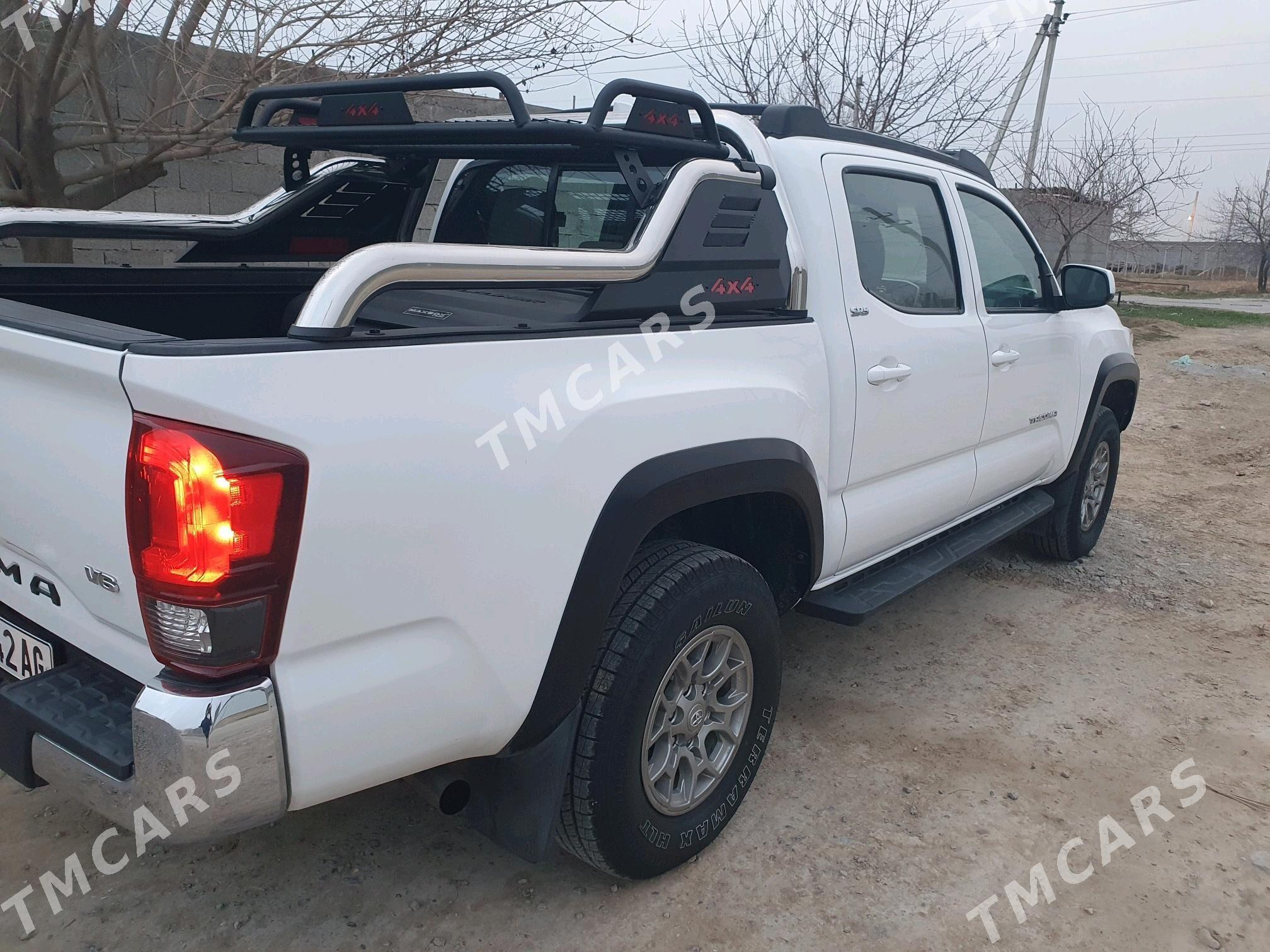 Toyota Tacoma 2021 - 380 000 TMT - Ашхабад - img 4