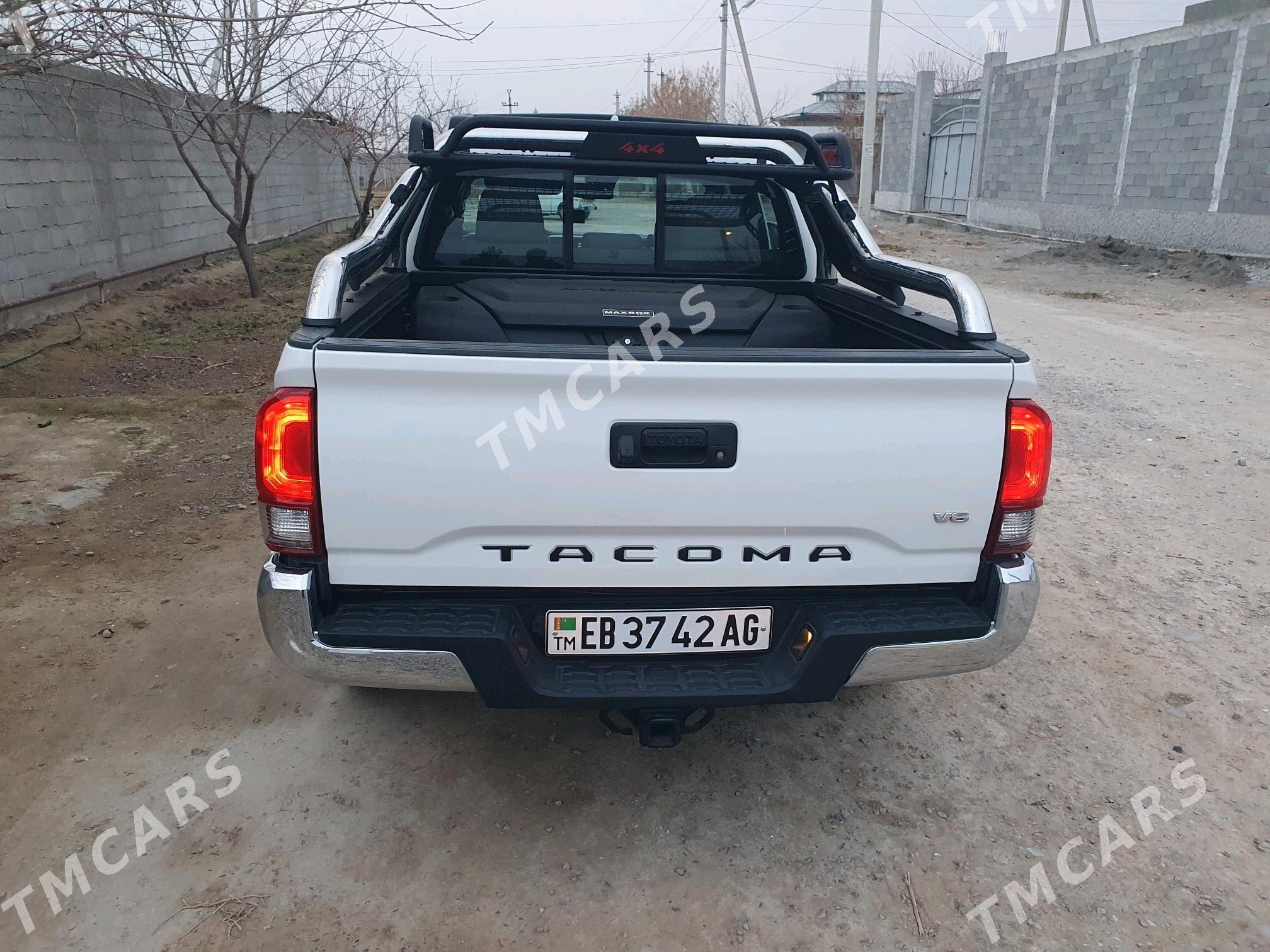 Toyota Tacoma 2021 - 380 000 TMT - Ашхабад - img 5