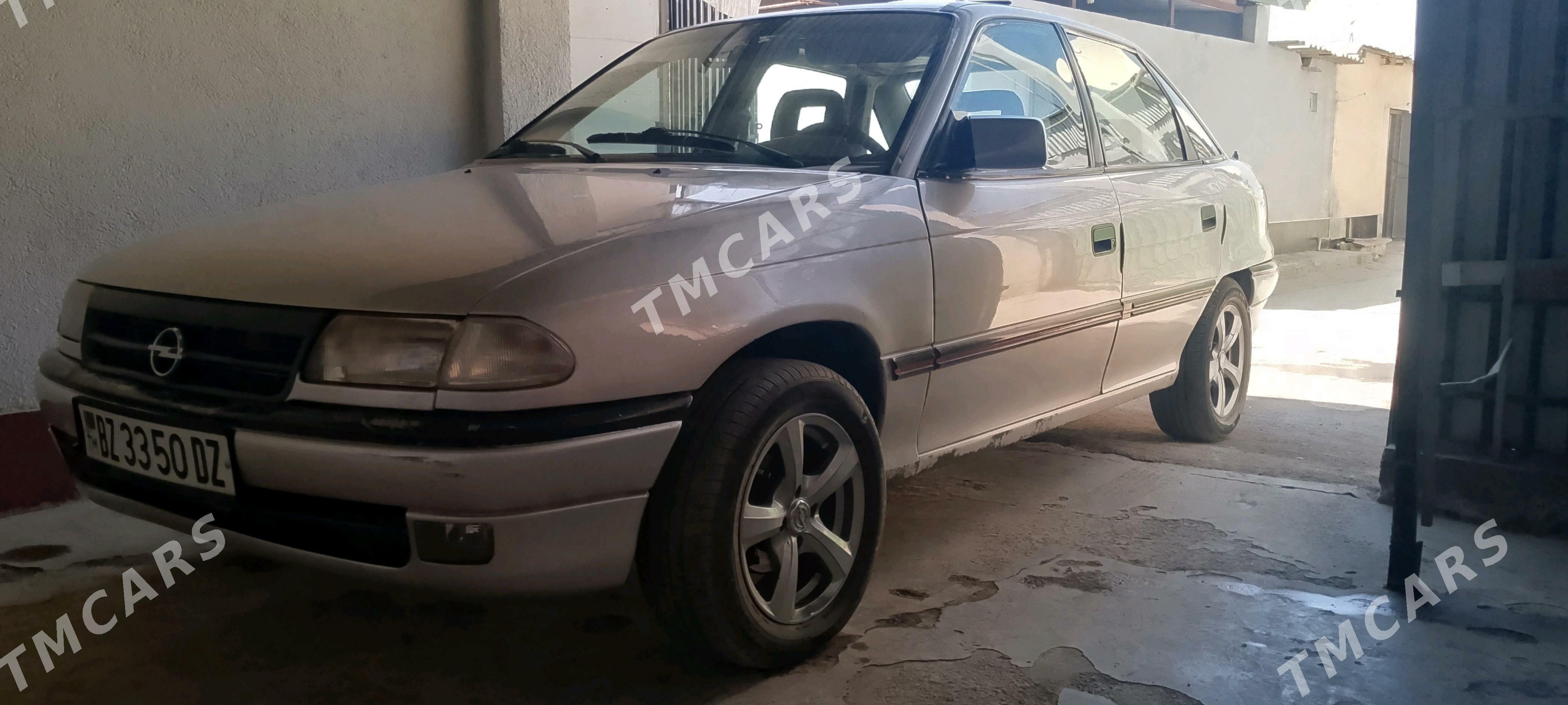 Opel Astra 1994 - 48 000 TMT - Дашогуз - img 6