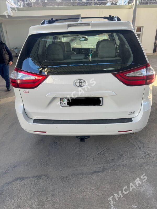 Toyota Sienna 2019 - 505 000 TMT - Ашхабад - img 7