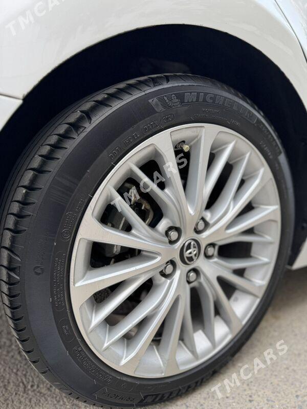Toyota Camry 2018 - 400 000 TMT - Aşgabat - img 9