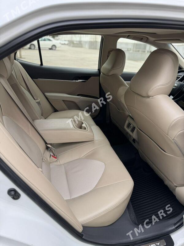 Toyota Camry 2018 - 400 000 TMT - Aşgabat - img 8
