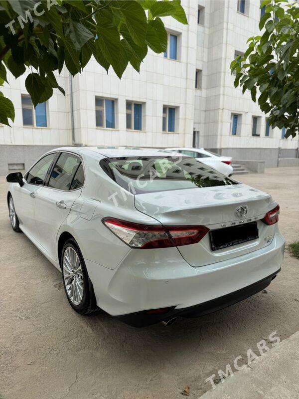 Toyota Camry 2018 - 400 000 TMT - Aşgabat - img 4