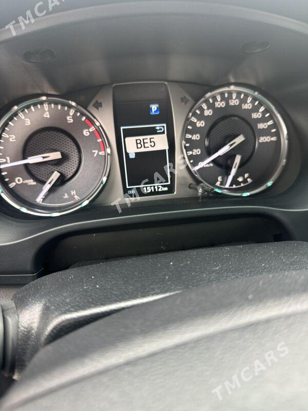 Toyota Hilux 2024 - 630 000 TMT - Ашхабад - img 2
