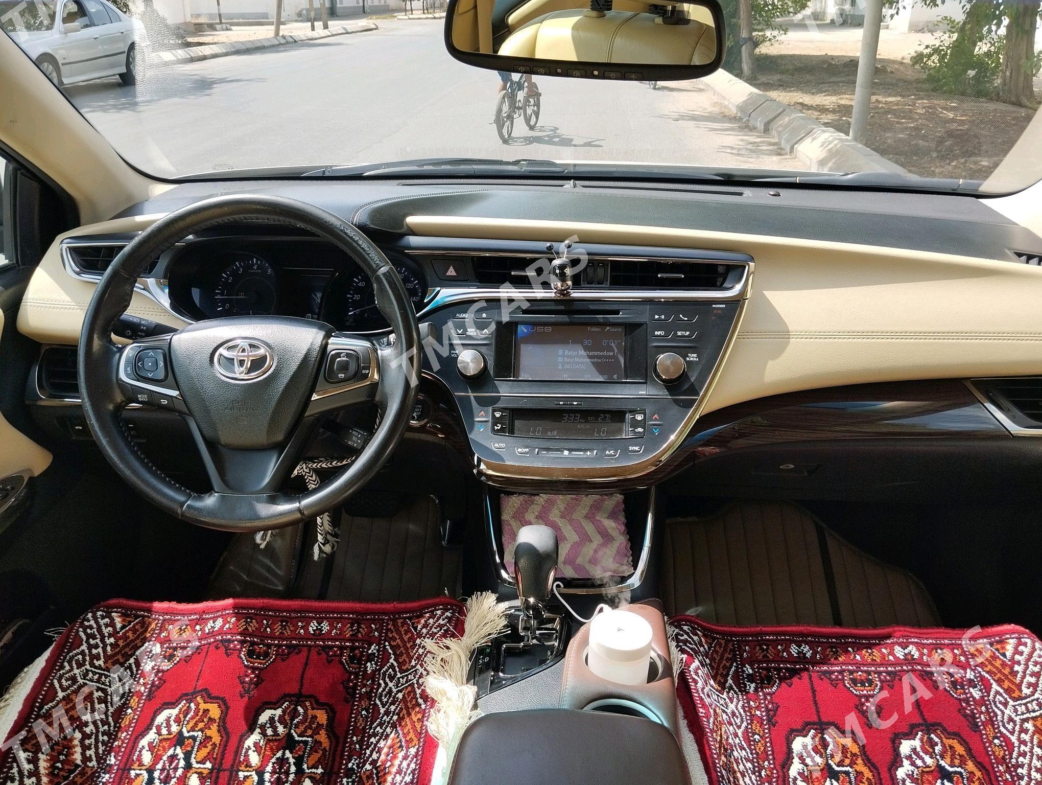 Toyota Avalon 2013 - 320 000 TMT - Balkanabat - img 5