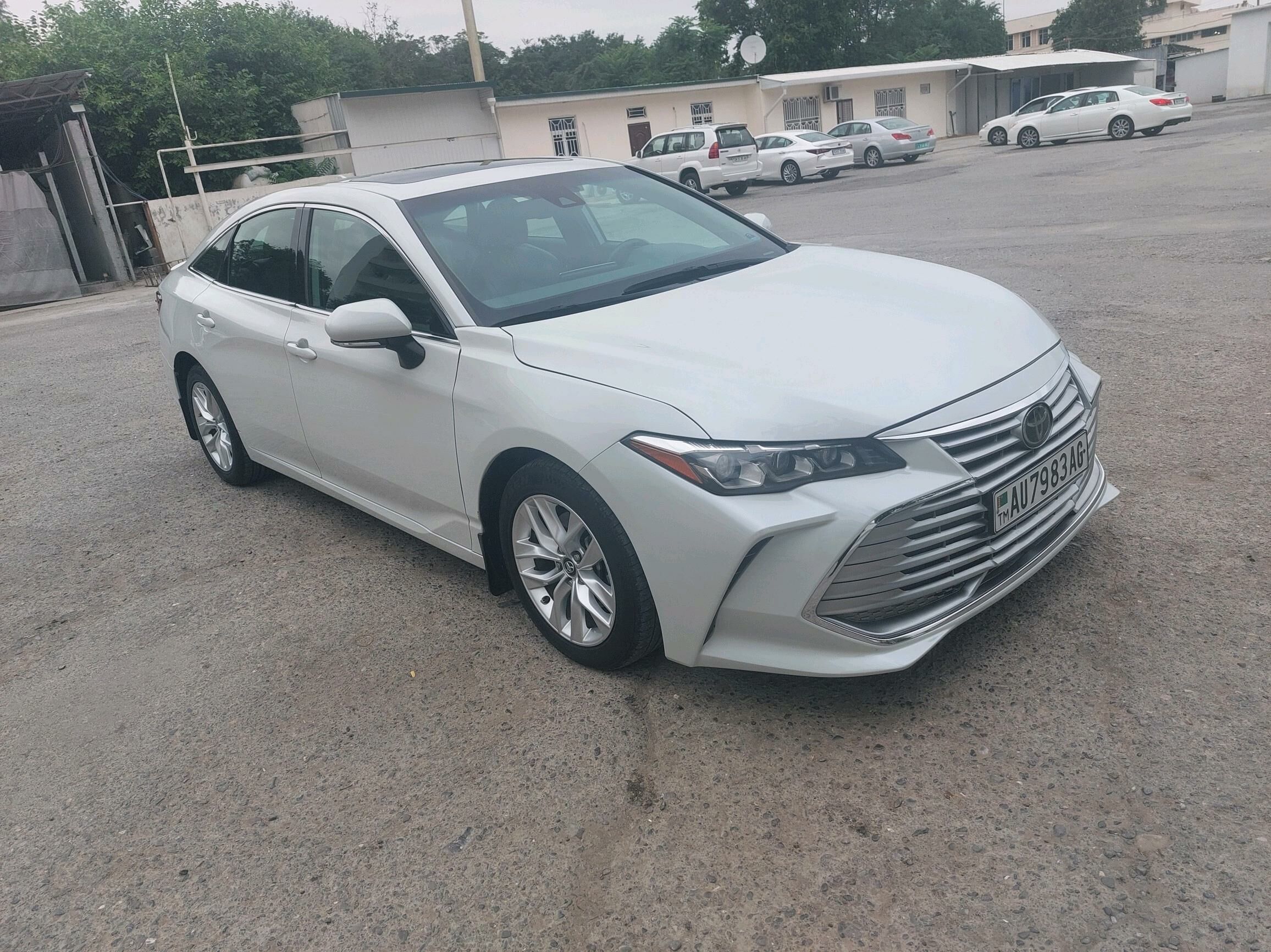 Toyota Avalon 2019 - 410 000 TMT - Aşgabat - img 2