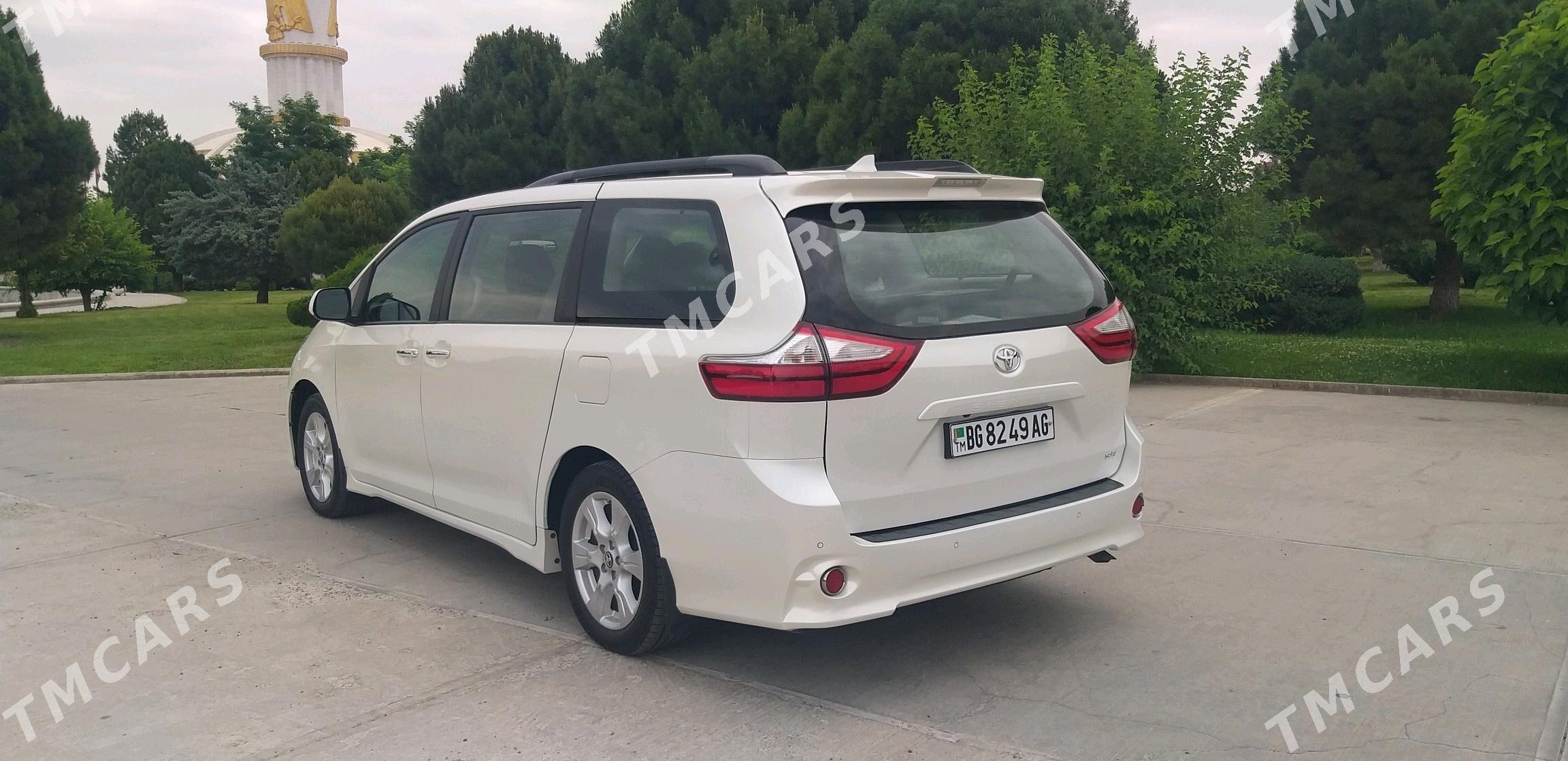 Toyota Sienna 2019 - 384 000 TMT - Ашхабад - img 3
