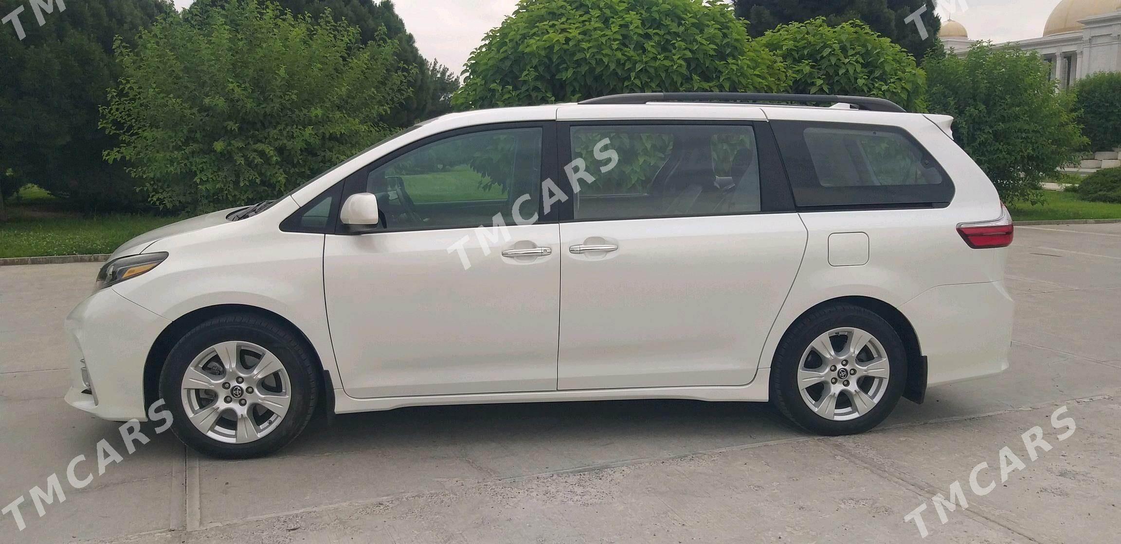 Toyota Sienna 2019 - 384 000 TMT - Ашхабад - img 6