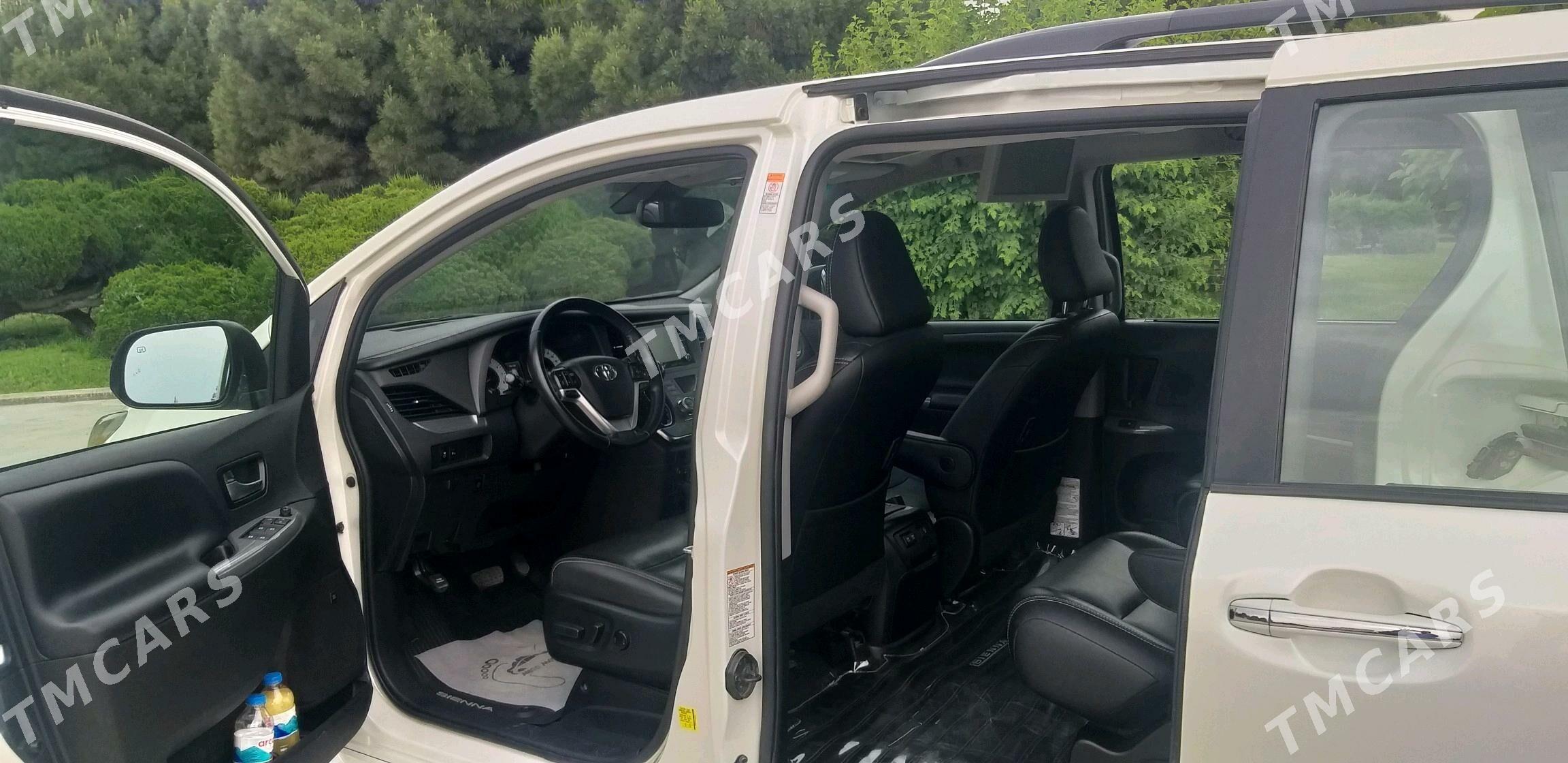 Toyota Sienna 2019 - 384 000 TMT - Ашхабад - img 7
