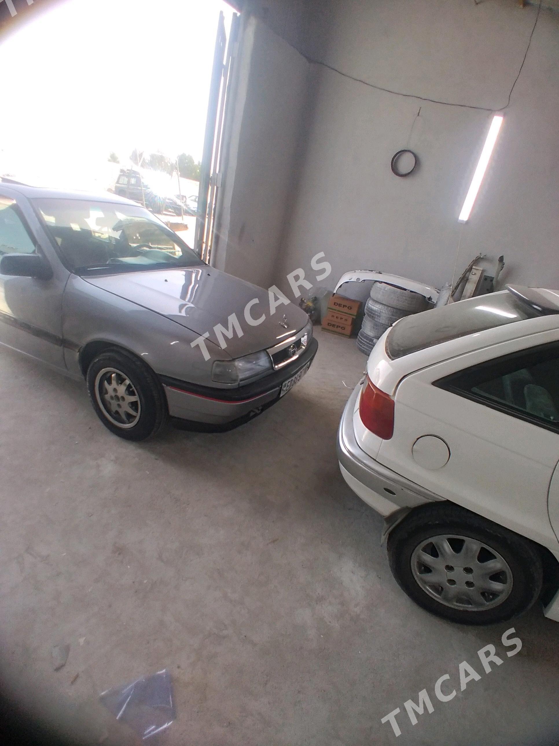 Opel Vectra 1990 - 24 000 TMT - Mary - img 9