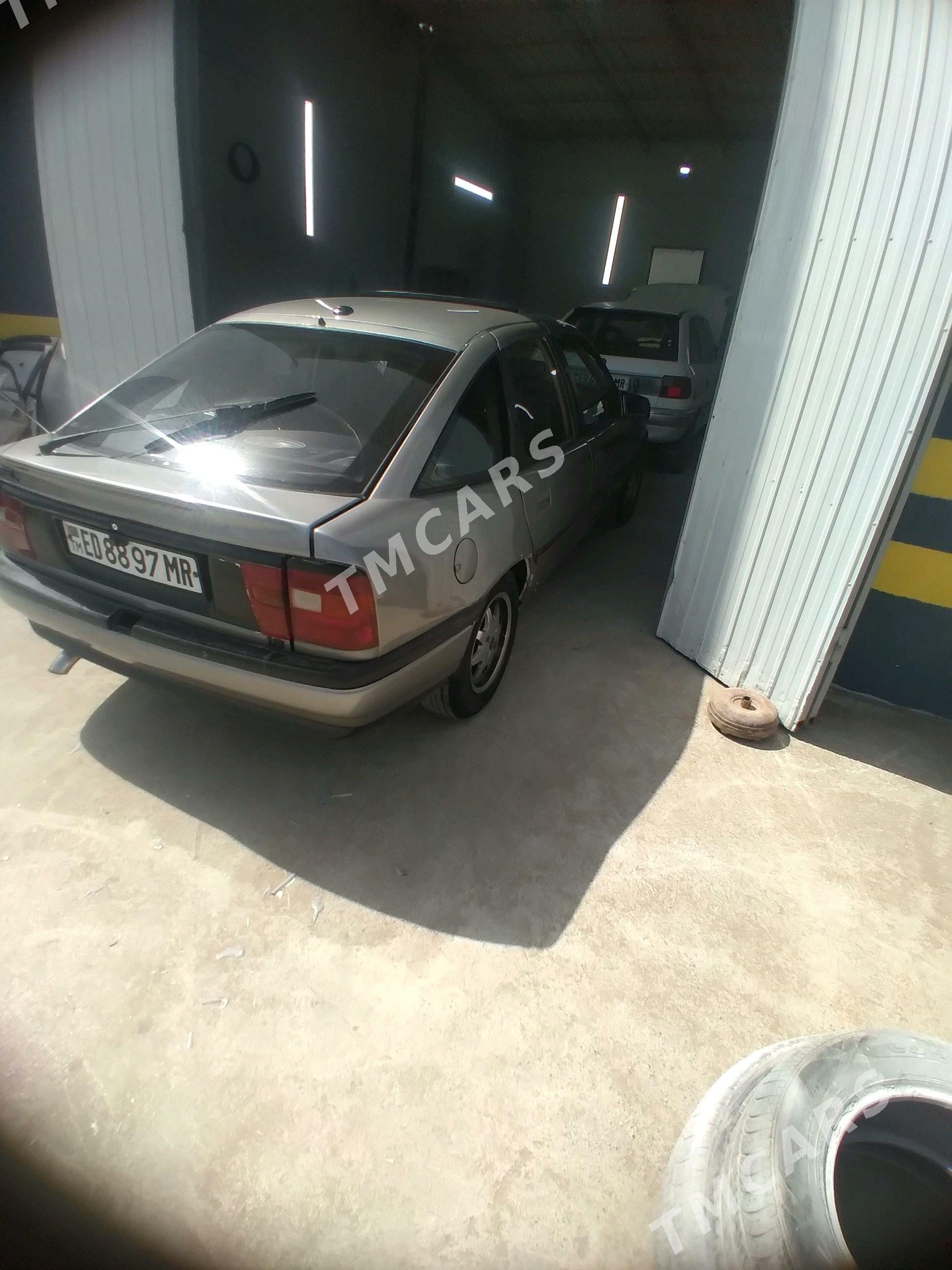 Opel Vectra 1990 - 24 000 TMT - Mary - img 8