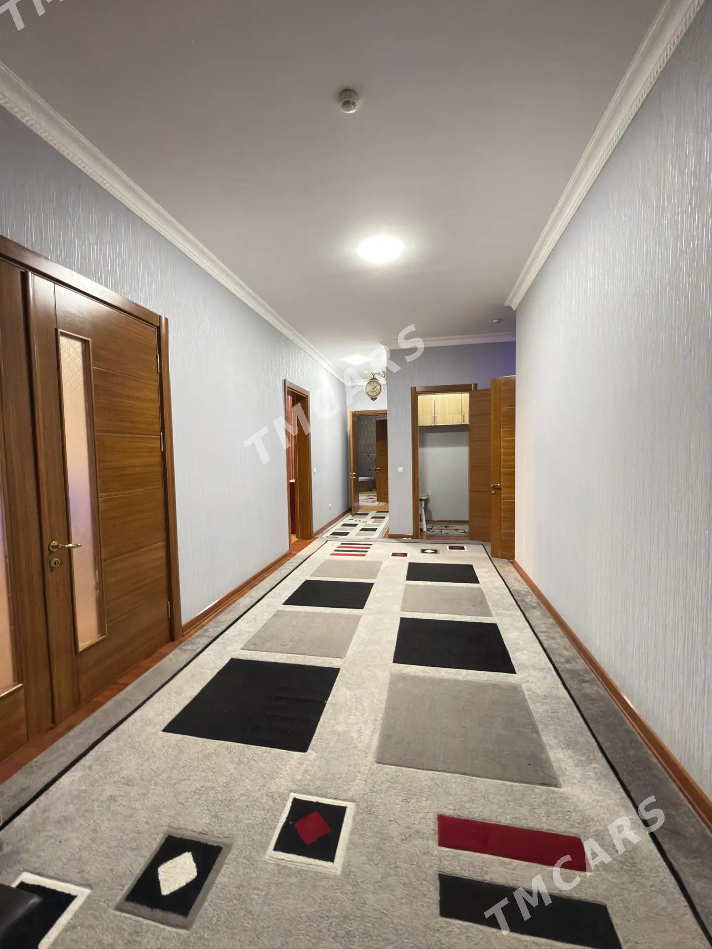 13 tapgyr 3 kom elitka satlyk - Aşgabat - img 2