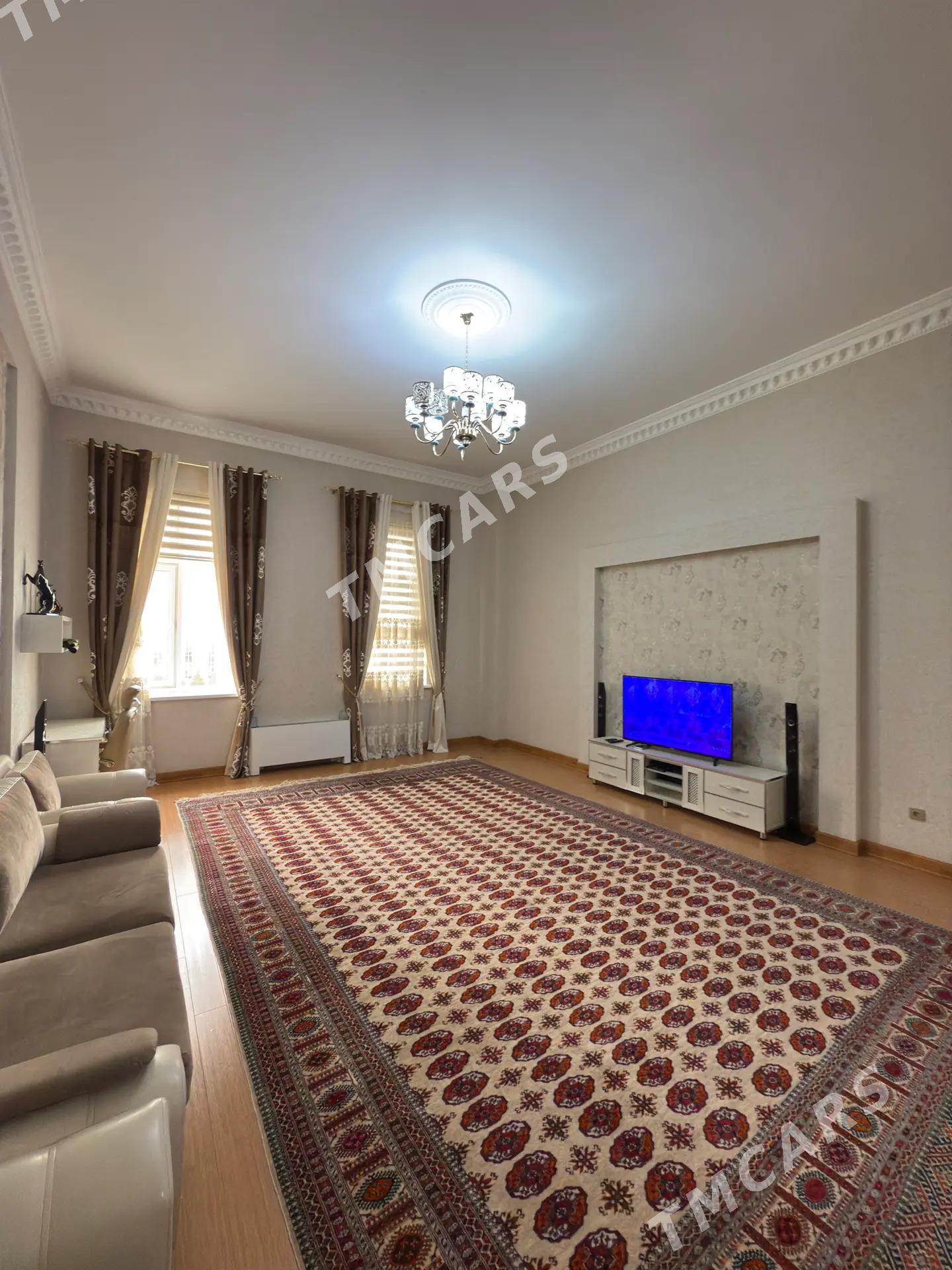 13 tapgyr 3 kom elitka satlyk - Aşgabat - img 3