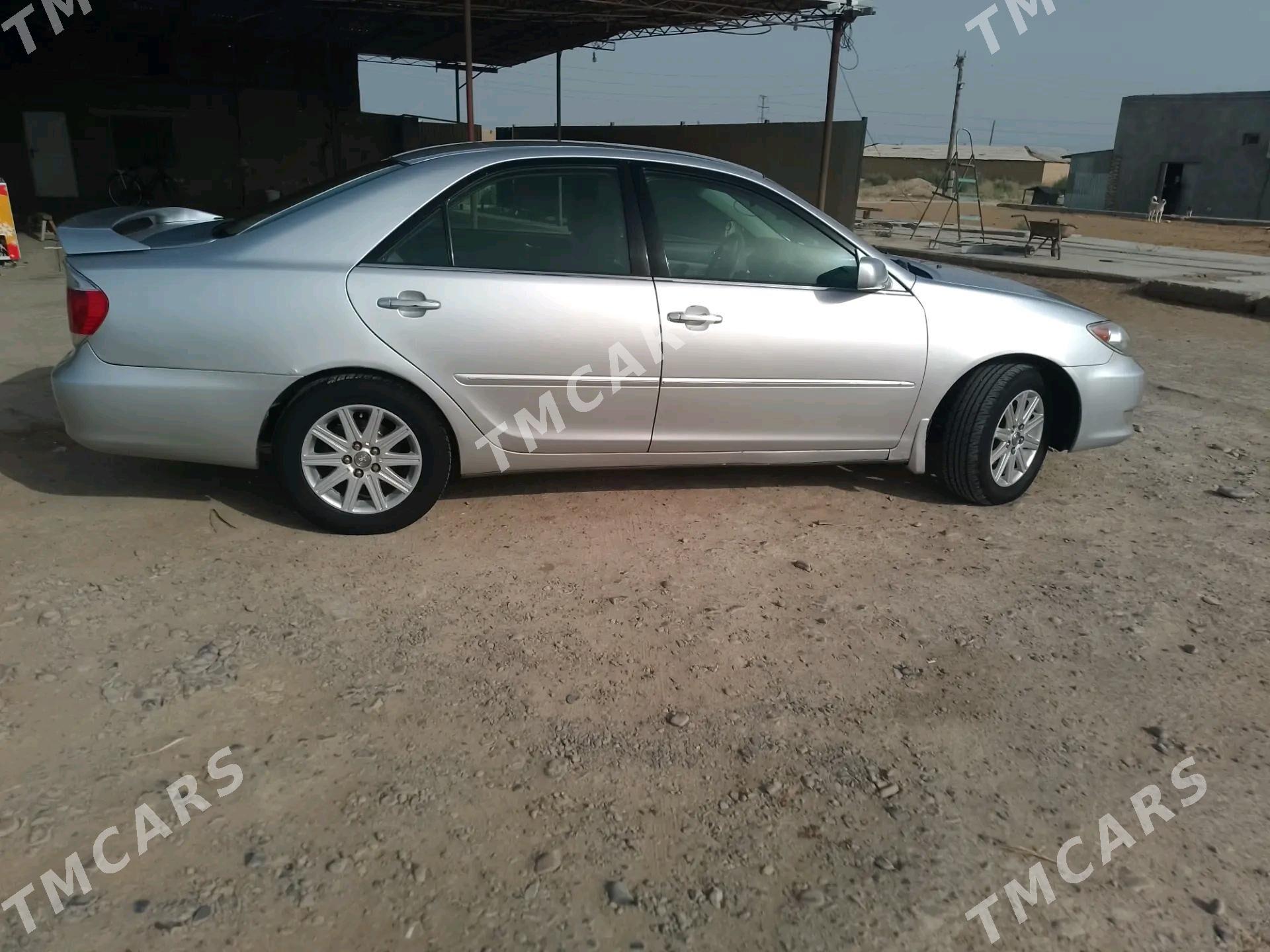 Toyota Camry 2003 - 140 000 TMT - Ёлётен - img 5