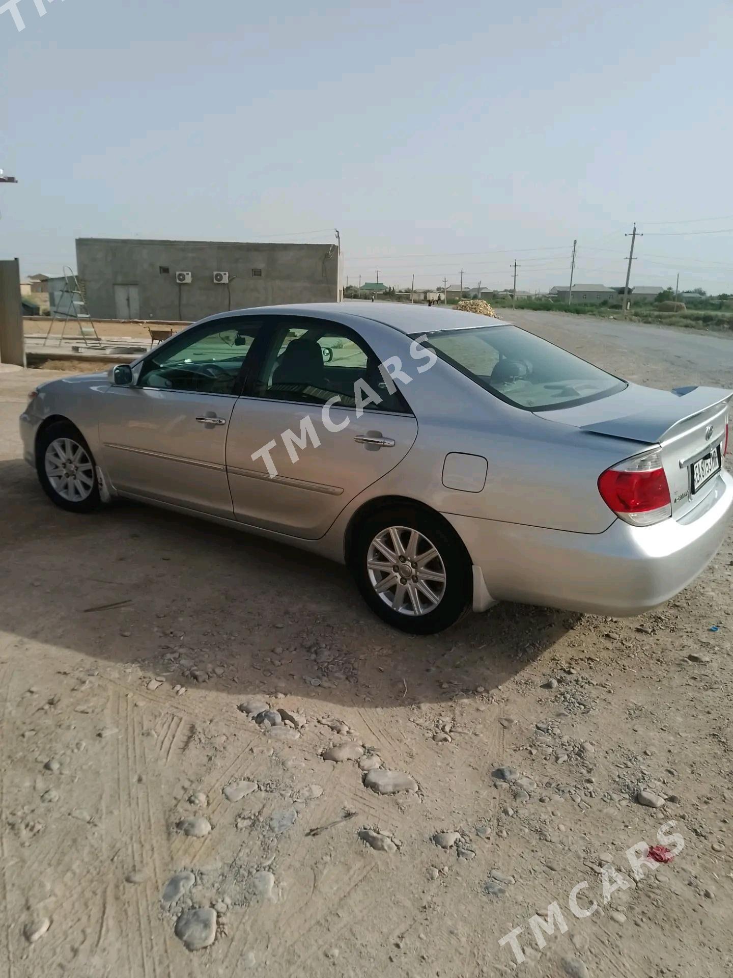 Toyota Camry 2003 - 140 000 TMT - Ёлётен - img 9