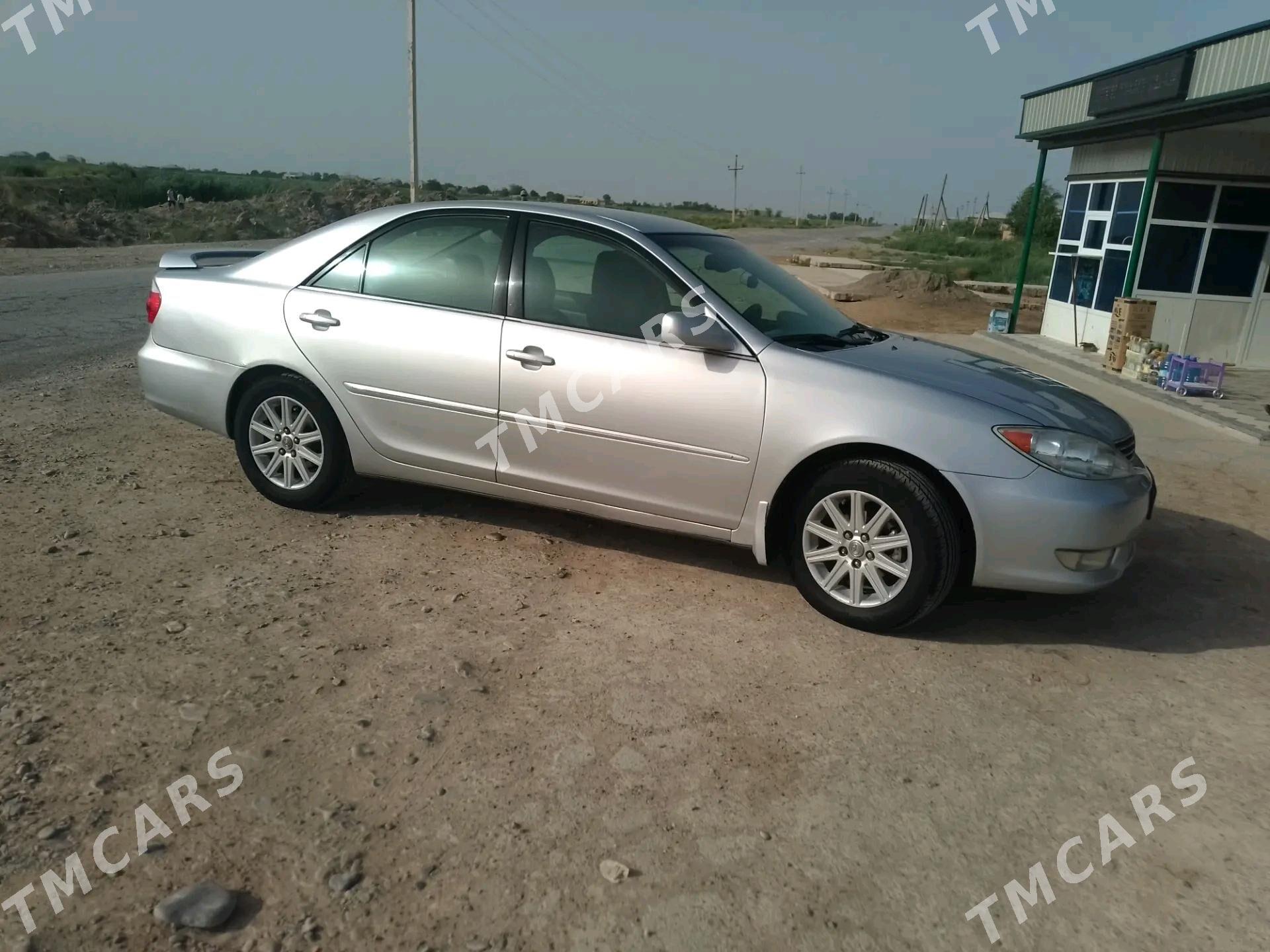 Toyota Camry 2003 - 140 000 TMT - Ёлётен - img 2