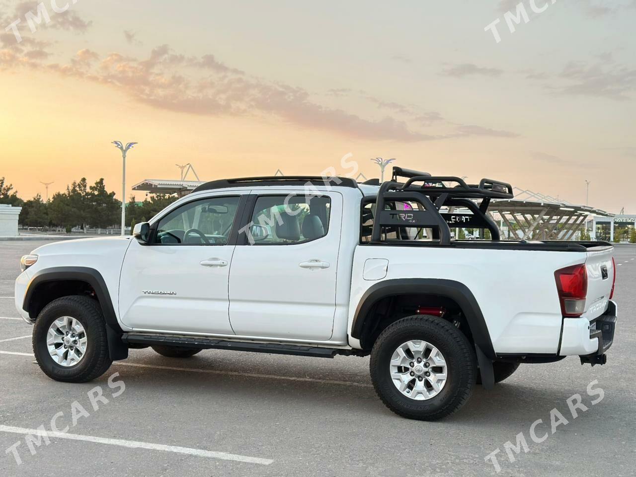 Toyota Tacoma 2019 - 400 000 TMT - Çärjew - img 8