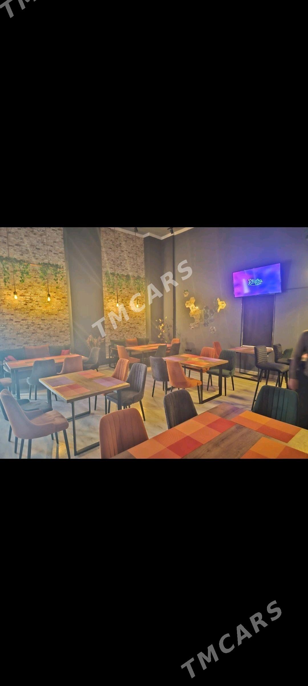 SATLYK KAFE - Sowetskiý köç. (Garaşsyzlyk şaýoly) - img 3