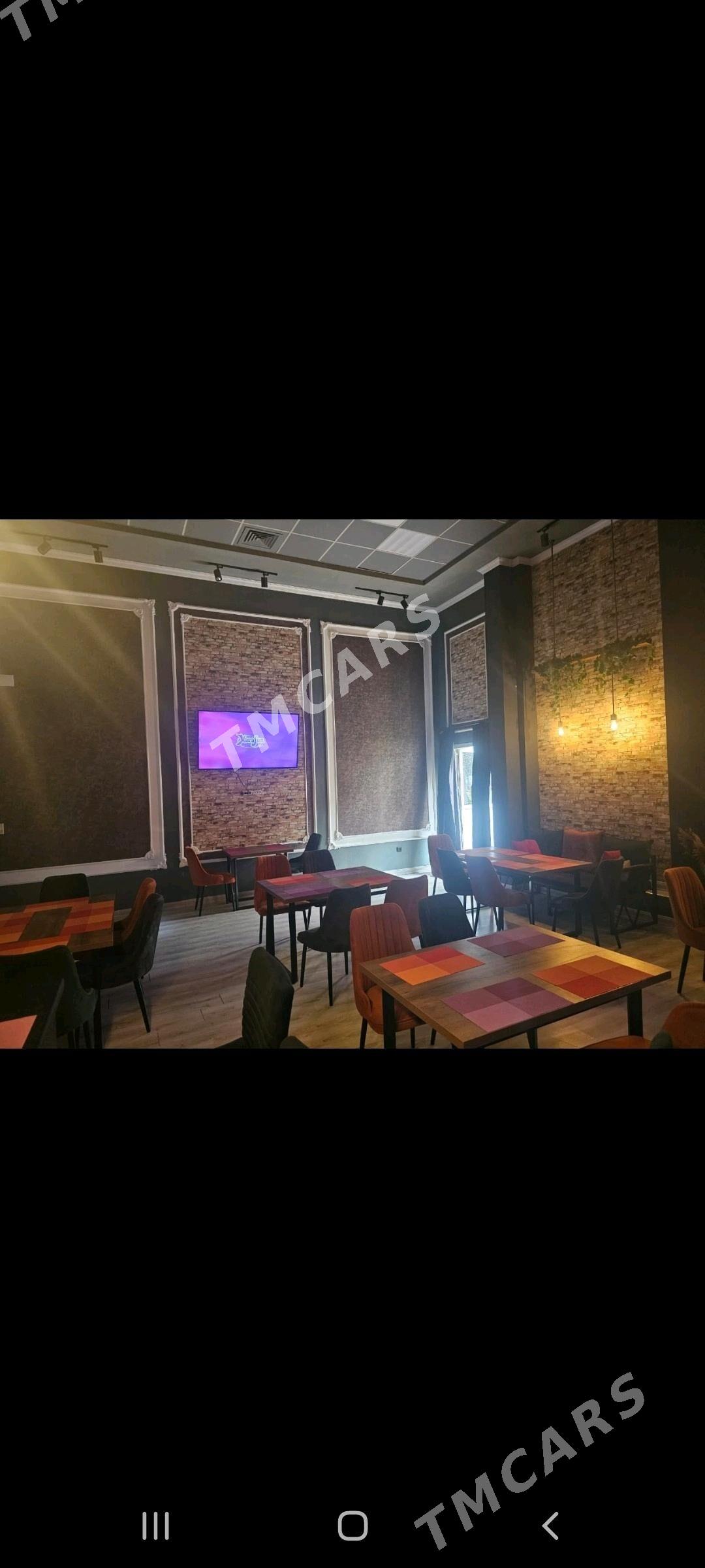 SATLYK KAFE - Sowetskiý köç. (Garaşsyzlyk şaýoly) - img 2