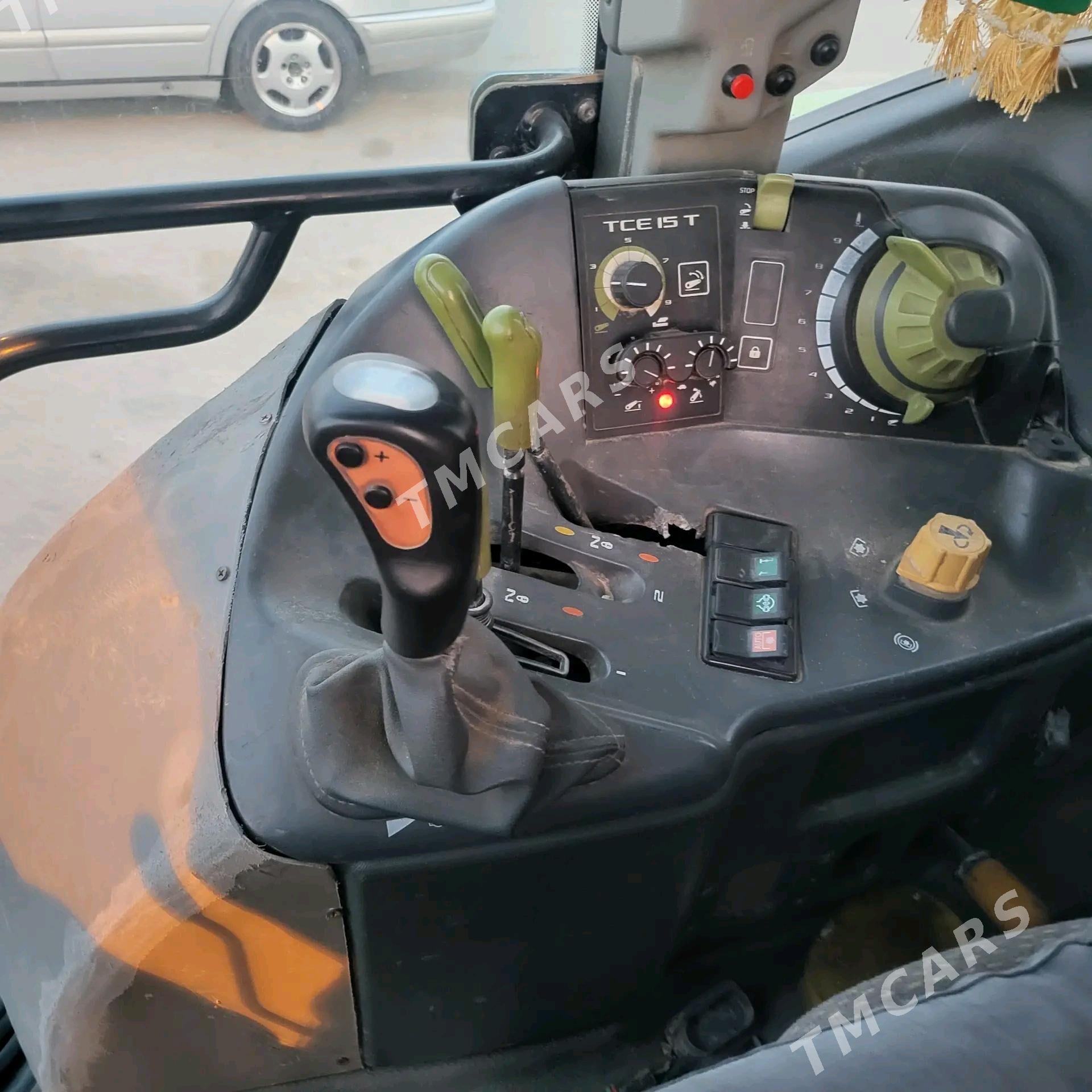 John Deere 2013 - 700 000 TMT - Ашхабад - img 5
