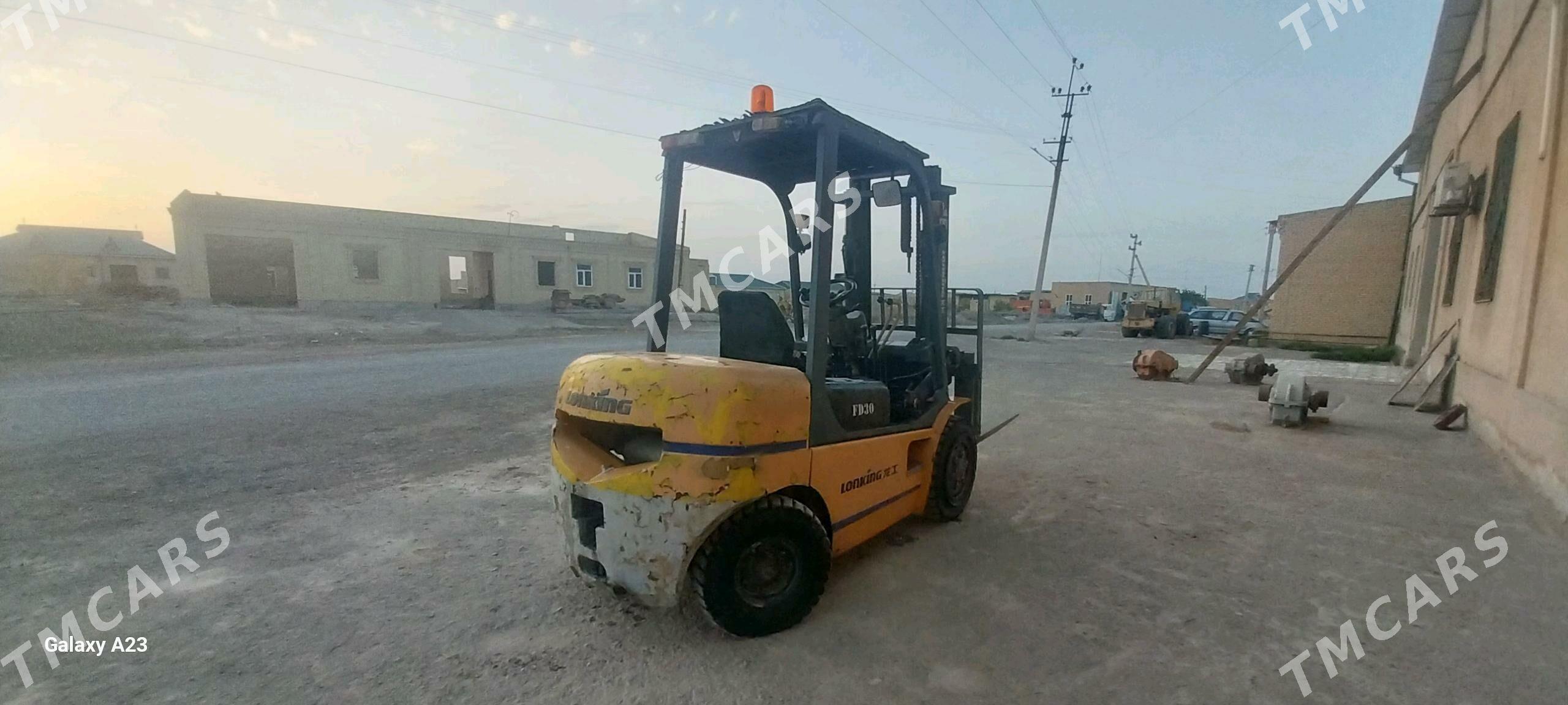 LiuGong Forklift 2014 - 120 000 TMT - Türkmenabat - img 3