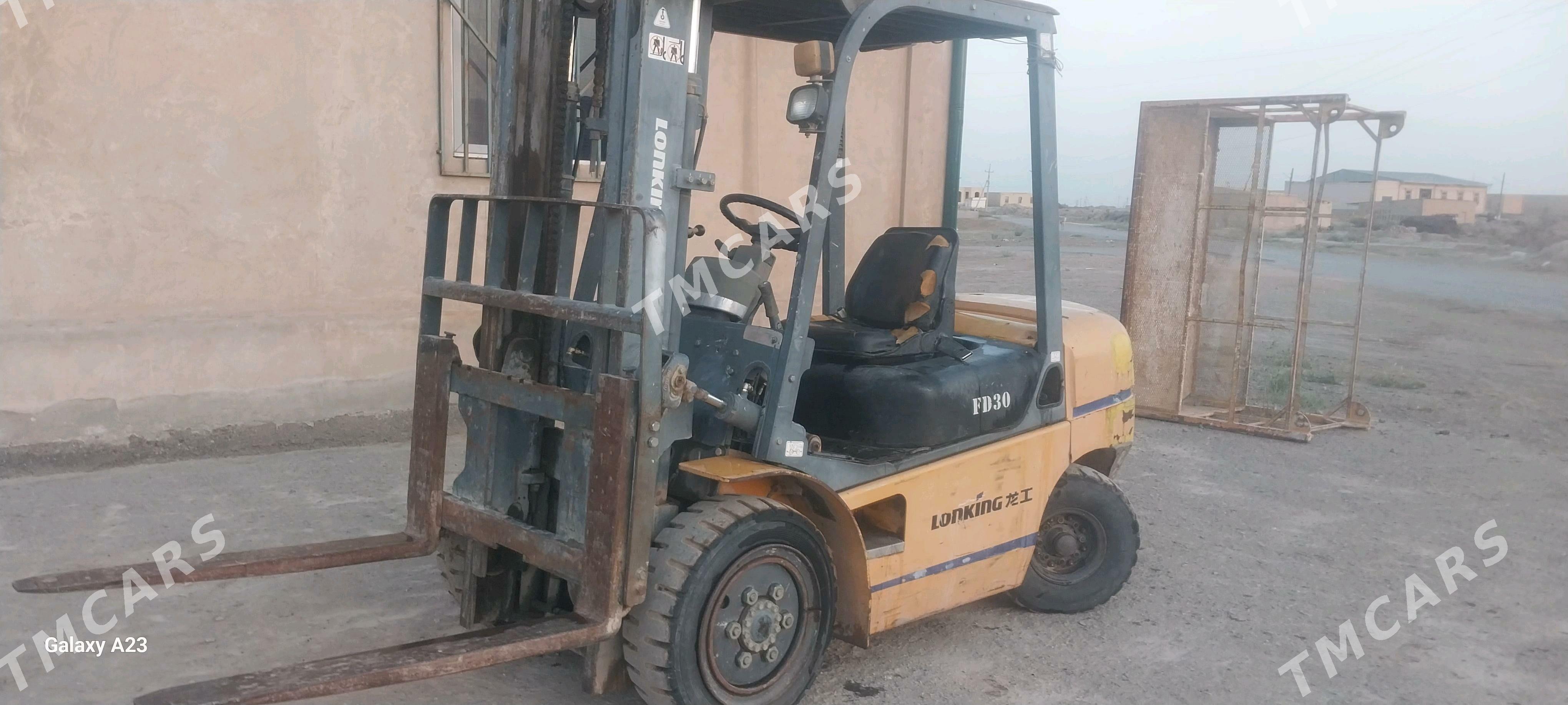 LiuGong Forklift 2014 - 120 000 TMT - Türkmenabat - img 4