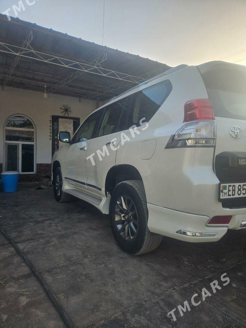Toyota Land Cruiser Prado 2010 - 470 000 TMT - Туркменабат - img 3