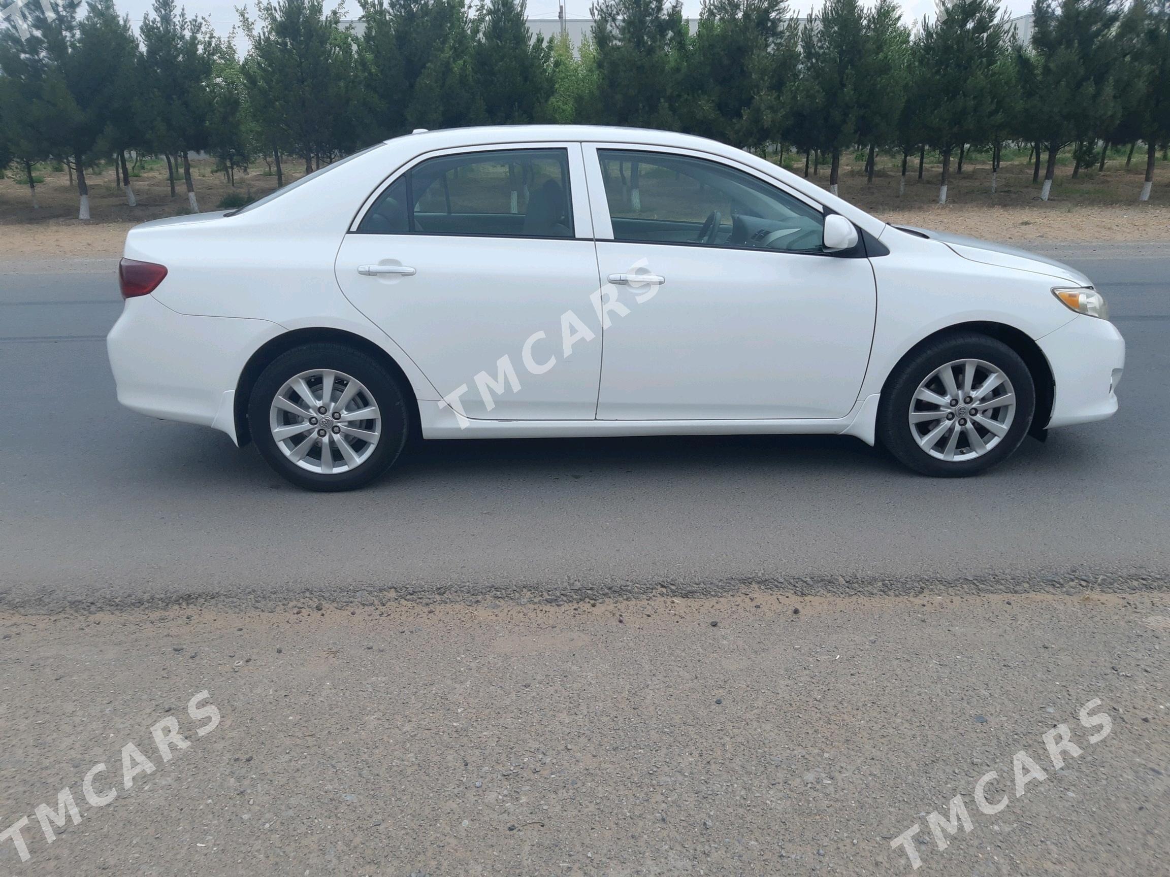 Toyota Corolla 2010 - 137 000 TMT - Ашхабад - img 3