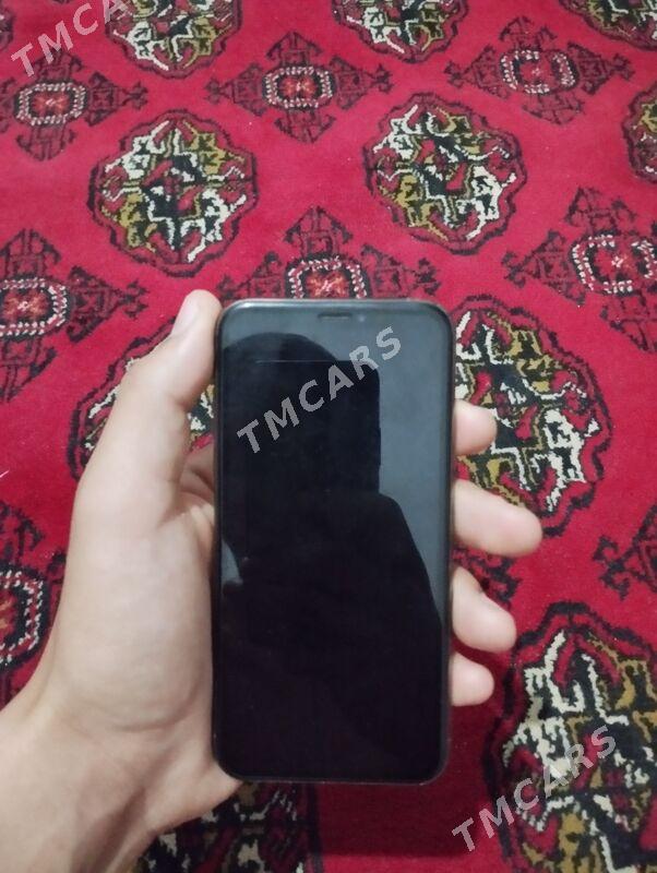 iPhone xs - Mary - img 5